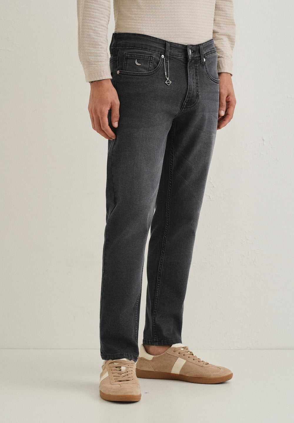 Black Wash Carrot Fit Jeans