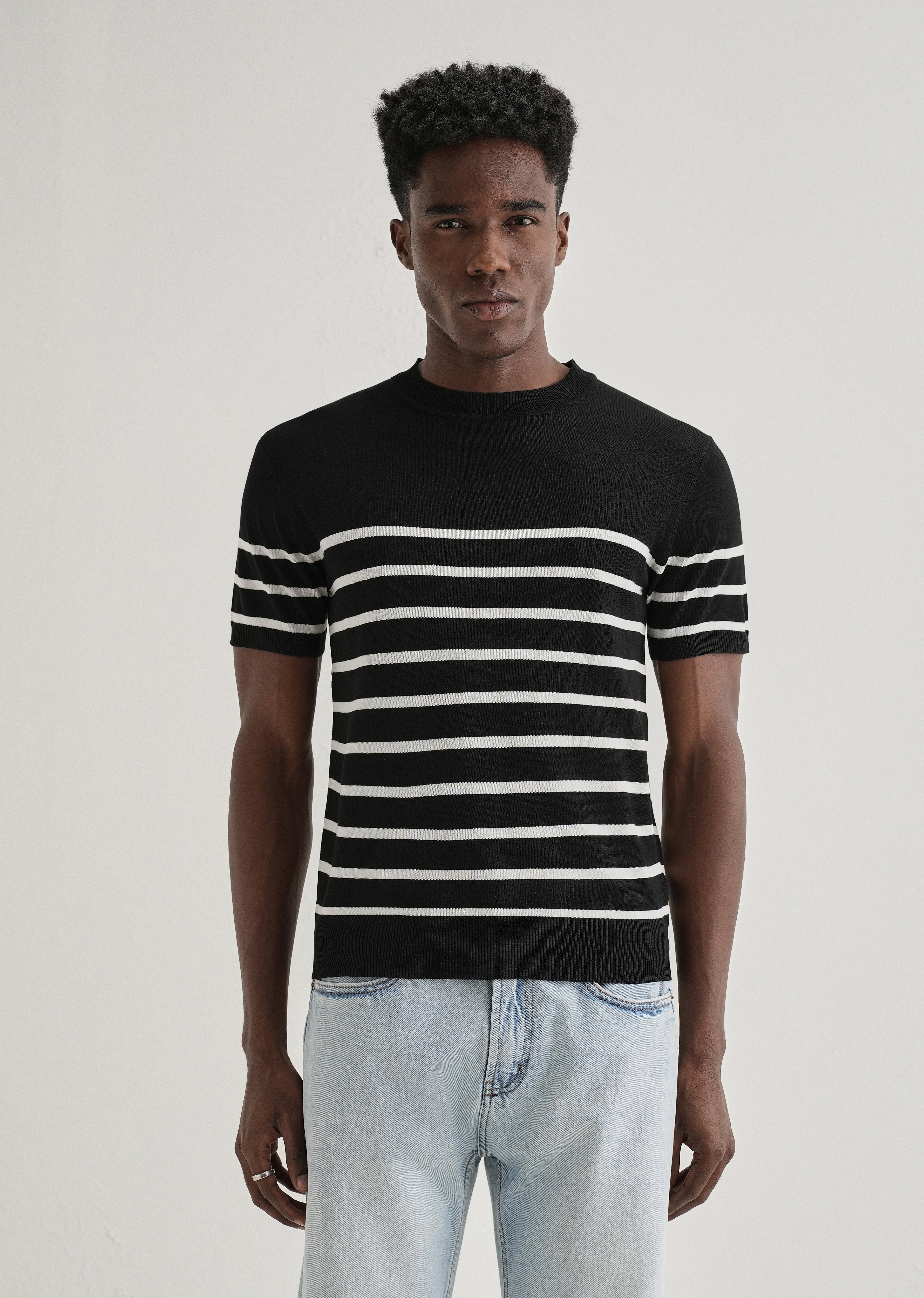 Black White Striped Knitted T-shirt