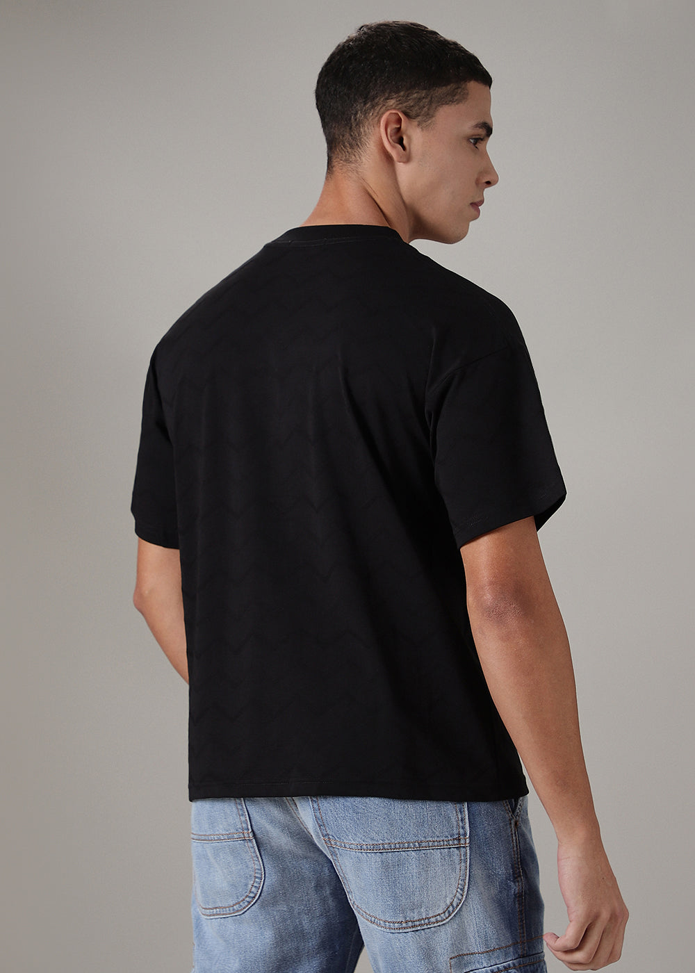 Black Zig Zag Textured T-shirt