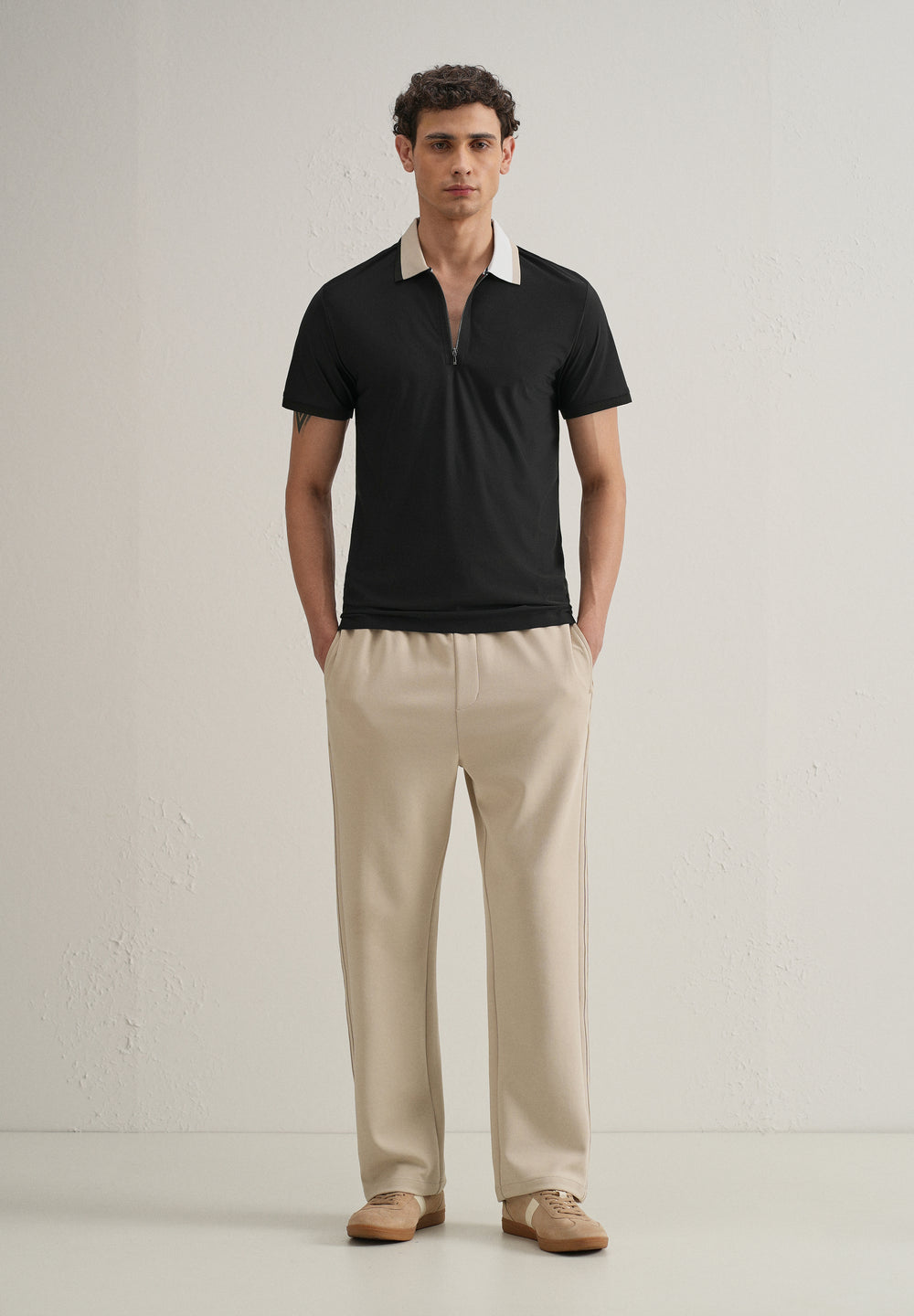 Black Zipper Polo Collar Seamless T-shirt