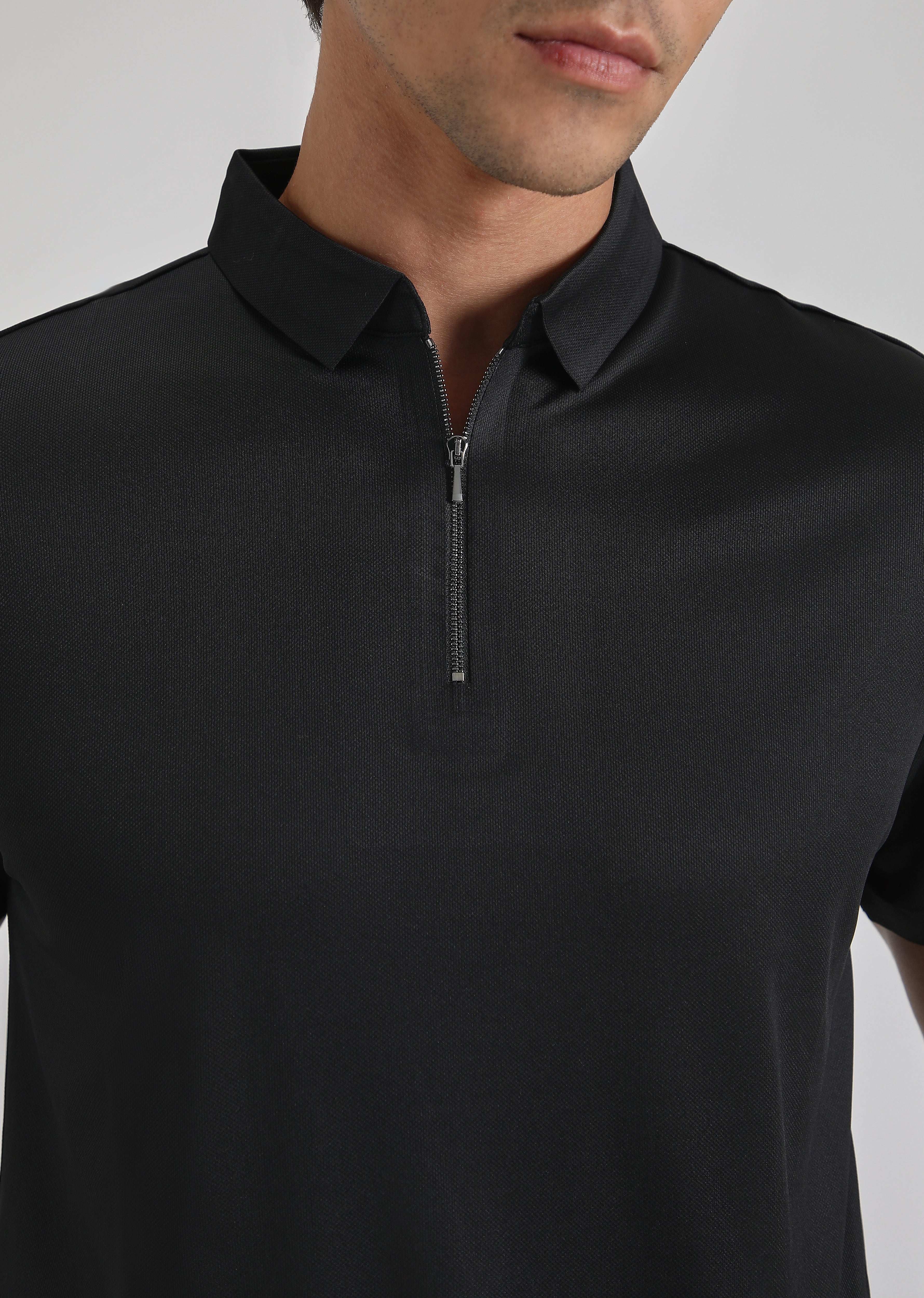 Black Zipper Stitchless Polo T-shirt