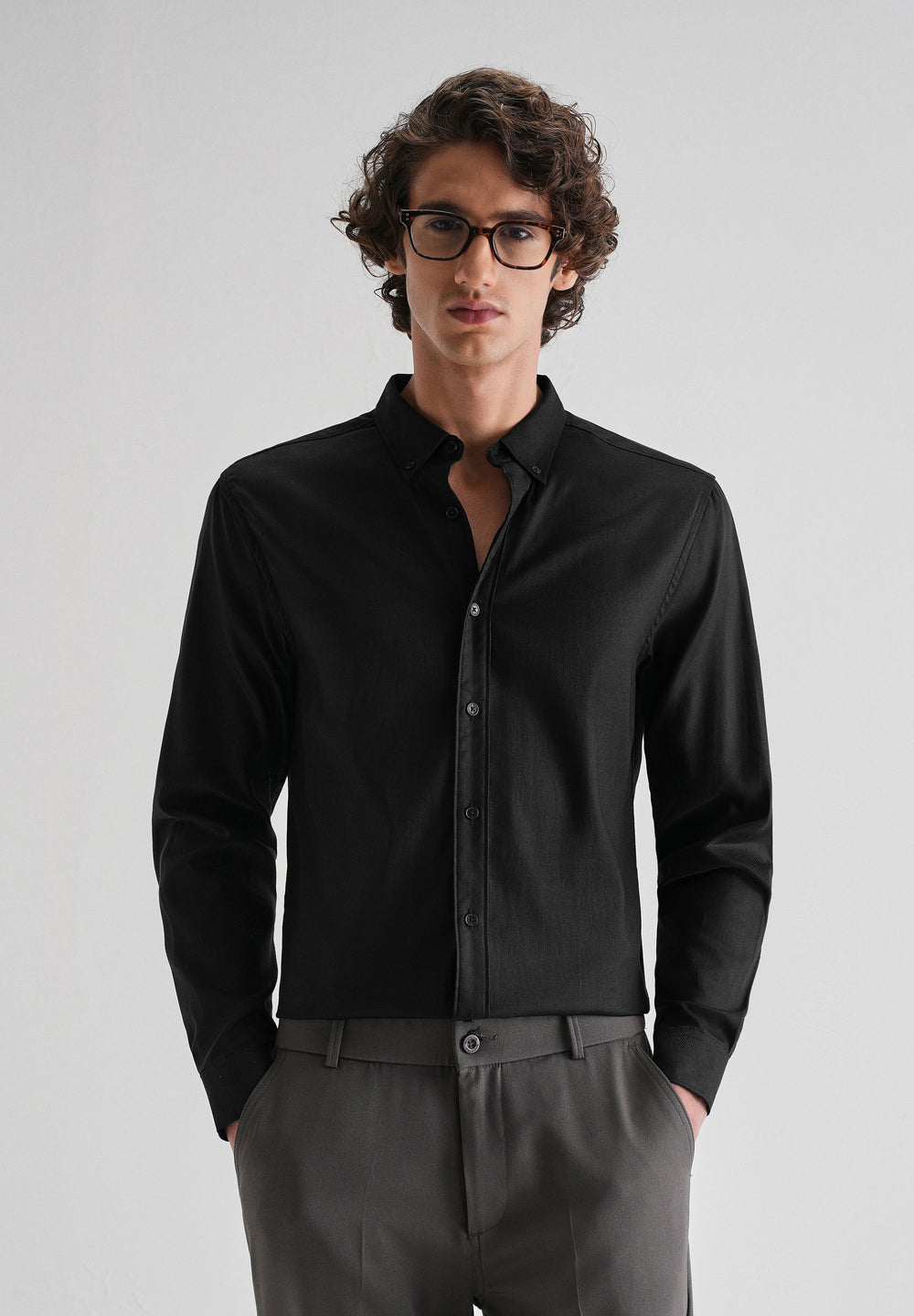 Black Plain Blended Cotton Regular Fit Shirt