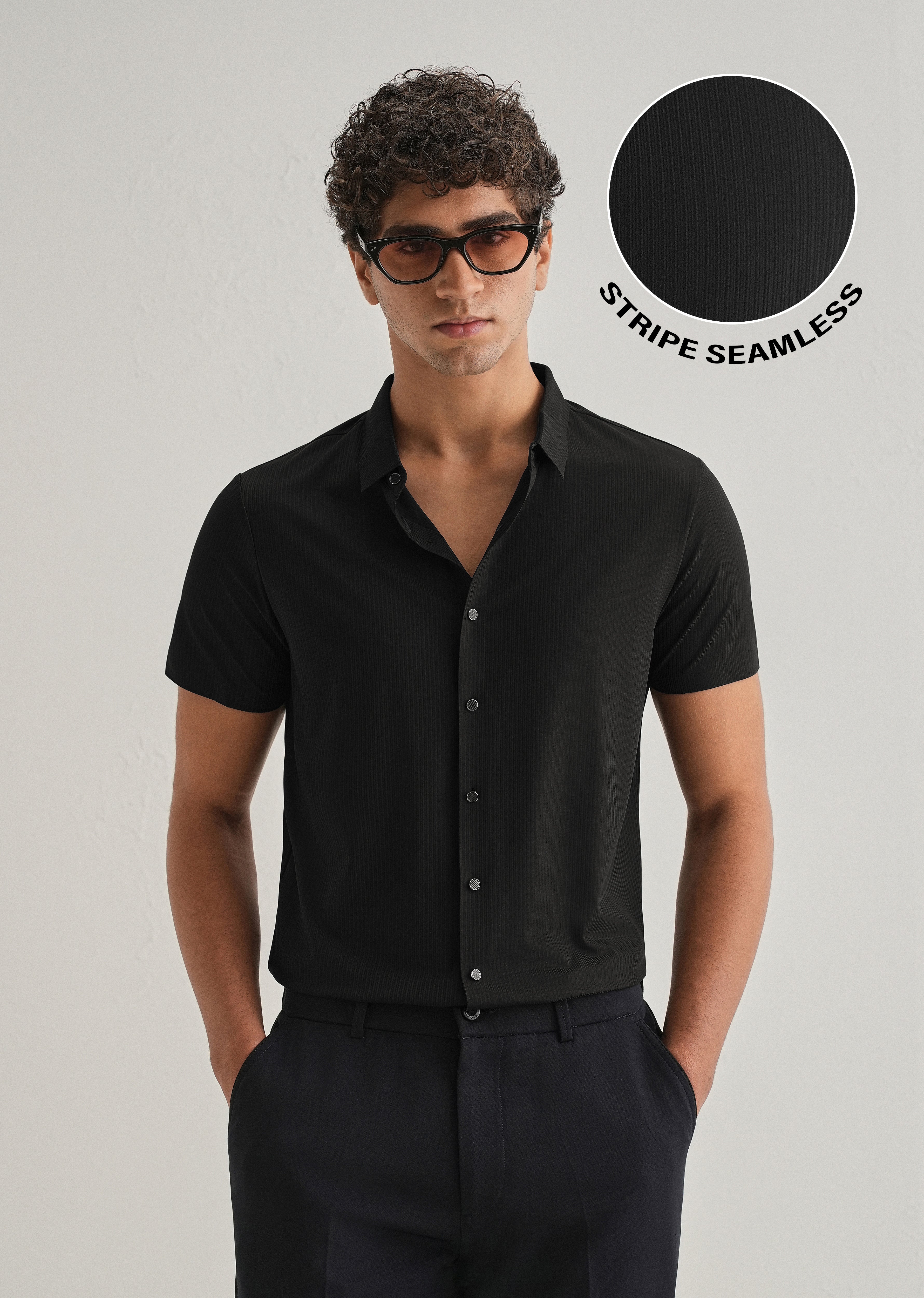 Black Stripe Seamless Shirt