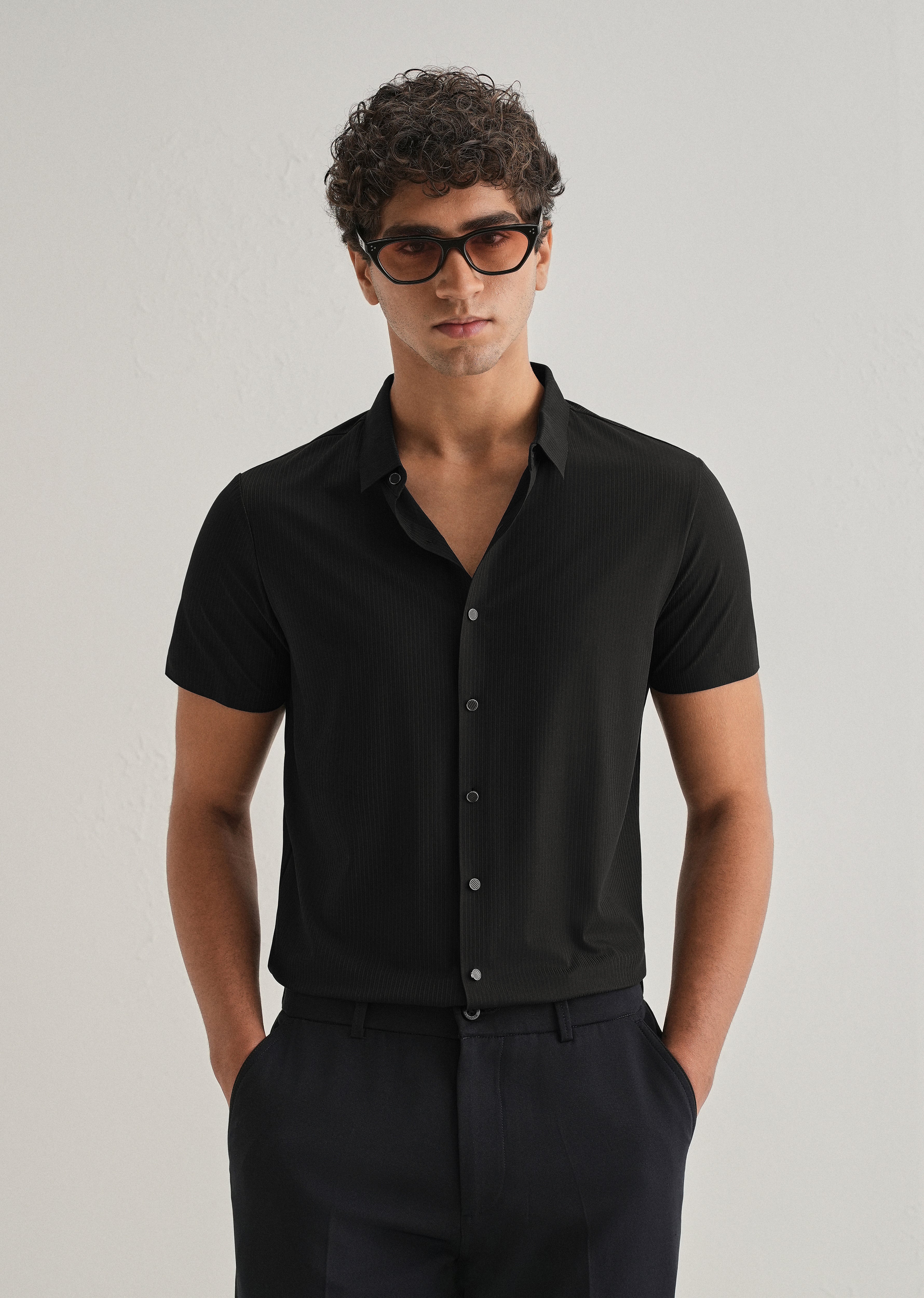 Black Stripe Seamless Shirt