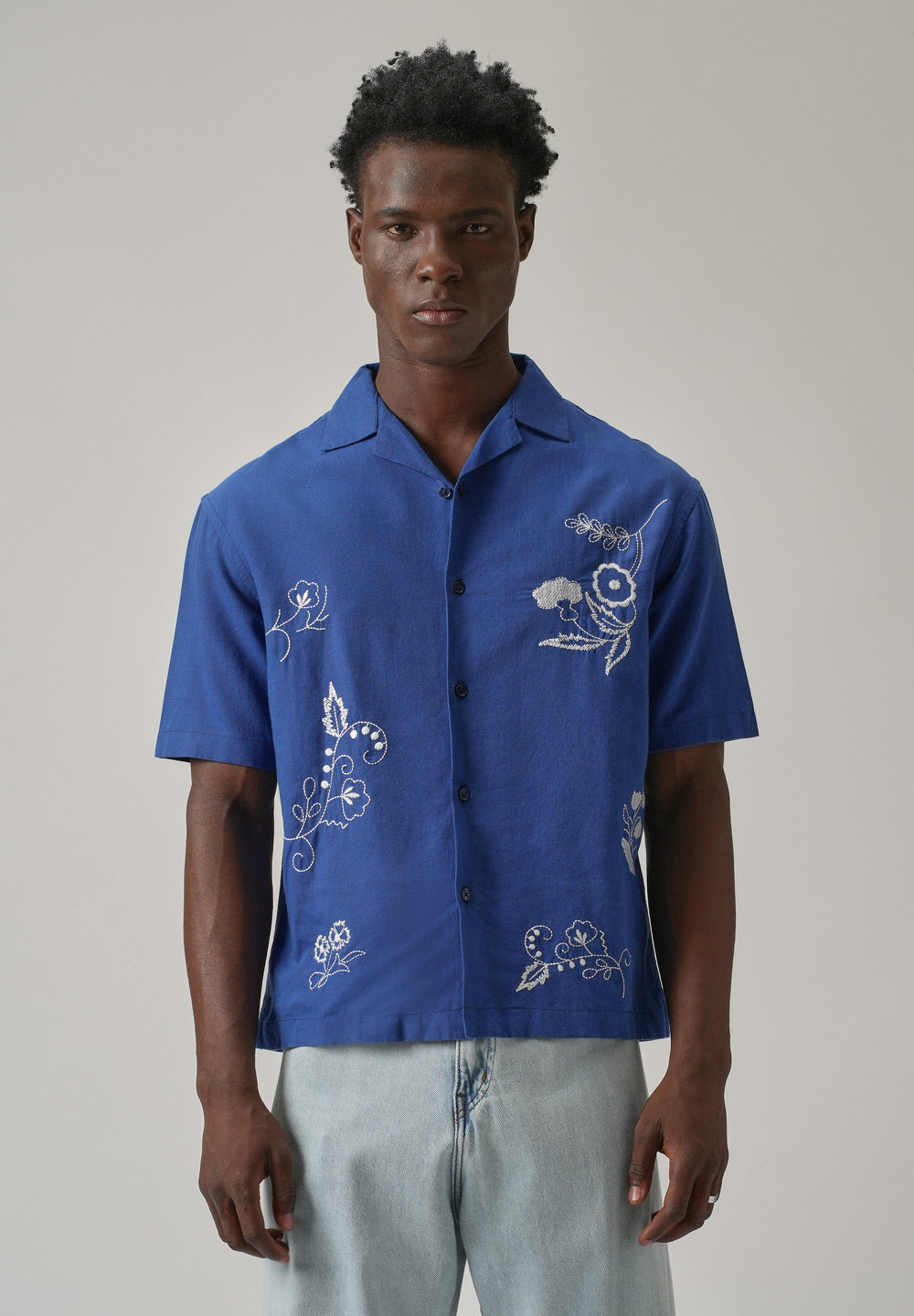 Blue Pattern Embroidery Linen Shirt