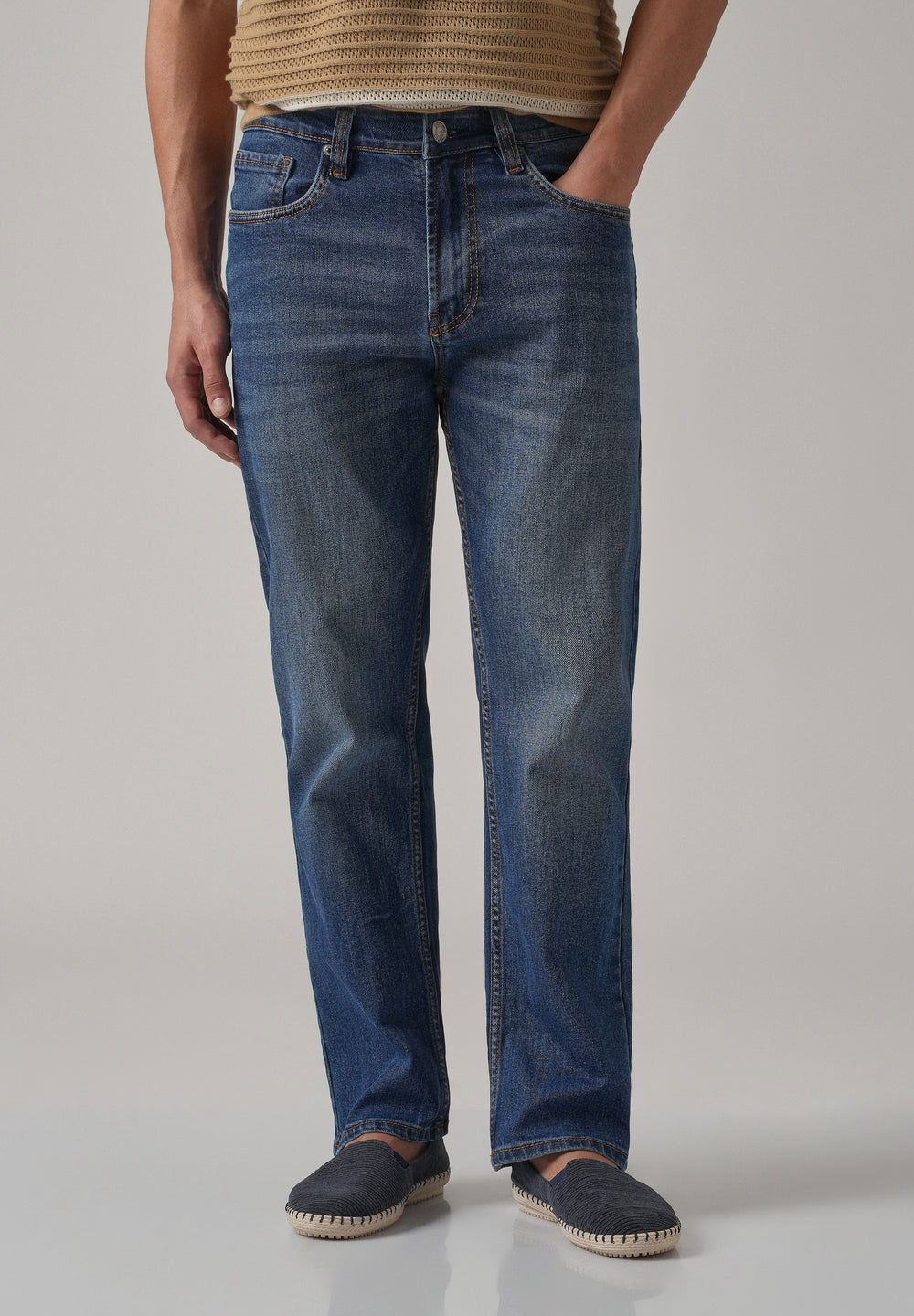 Blue Wash Relaxed Fit Jeans
