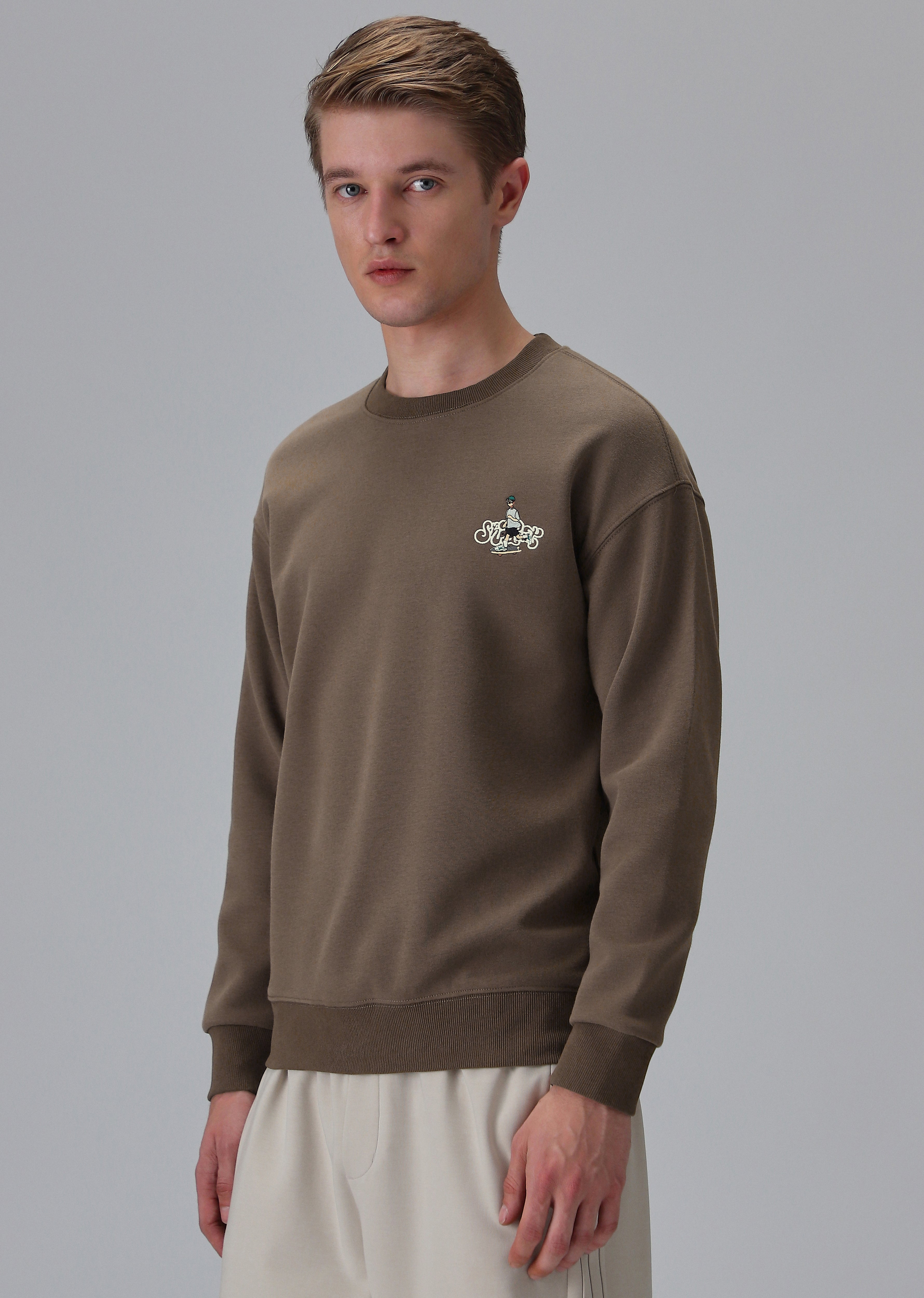 Brown Back Emboss Sweatshirt