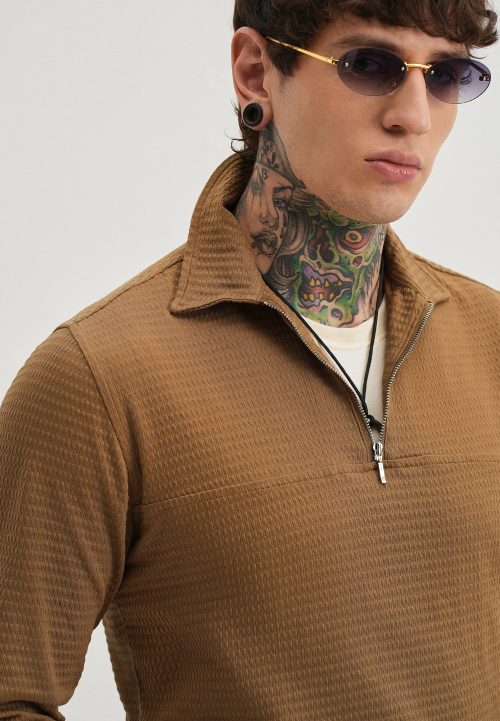 Brown Zipper Polo Knit T-shirt