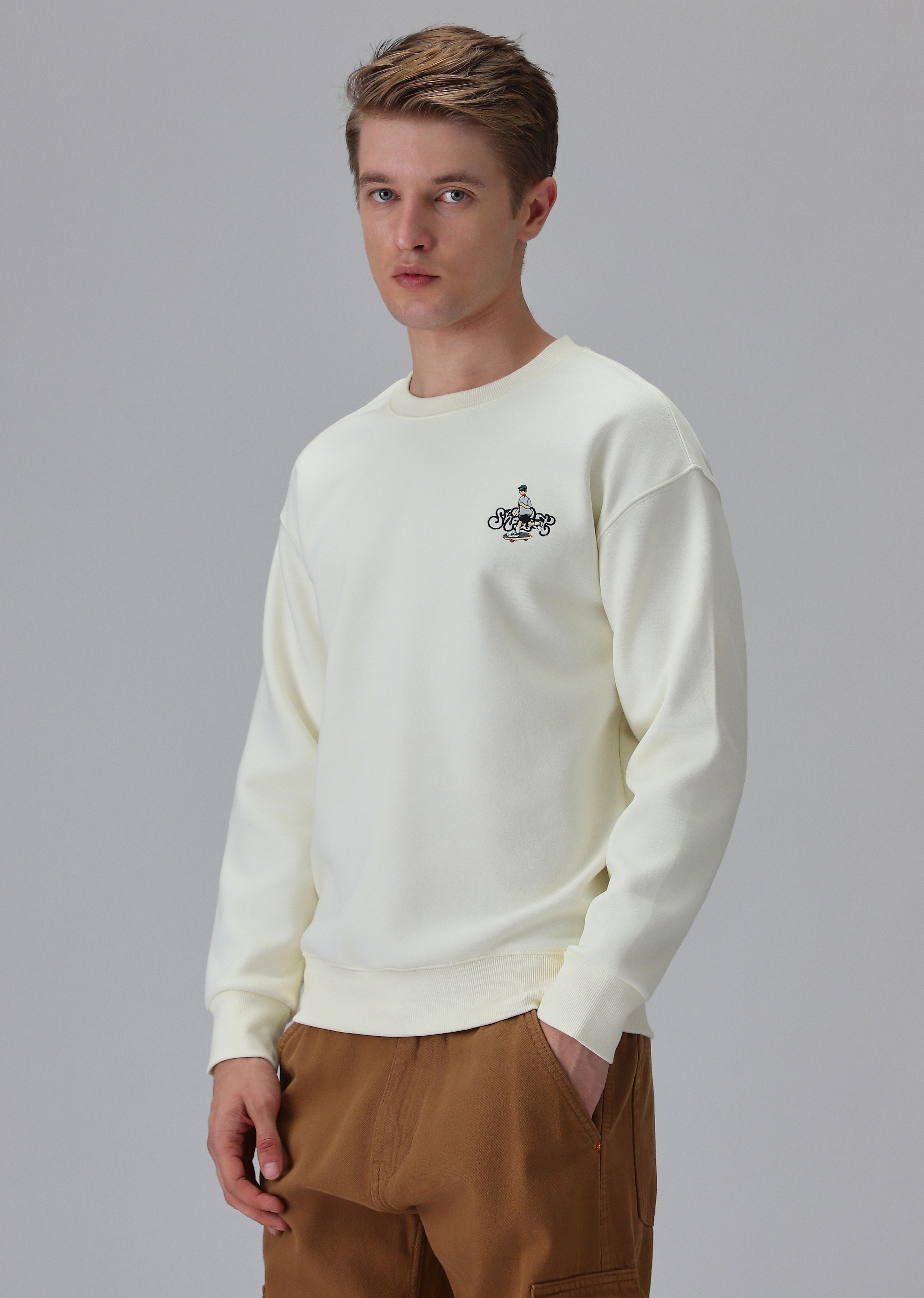 Cream Back Emboss Sweatshirt