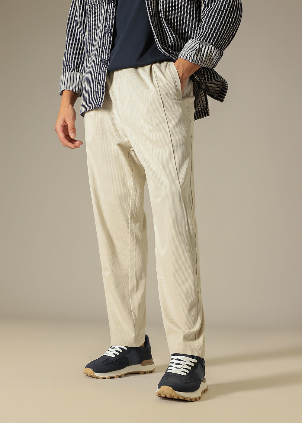 Light Cream Relaxed Fit Trouser