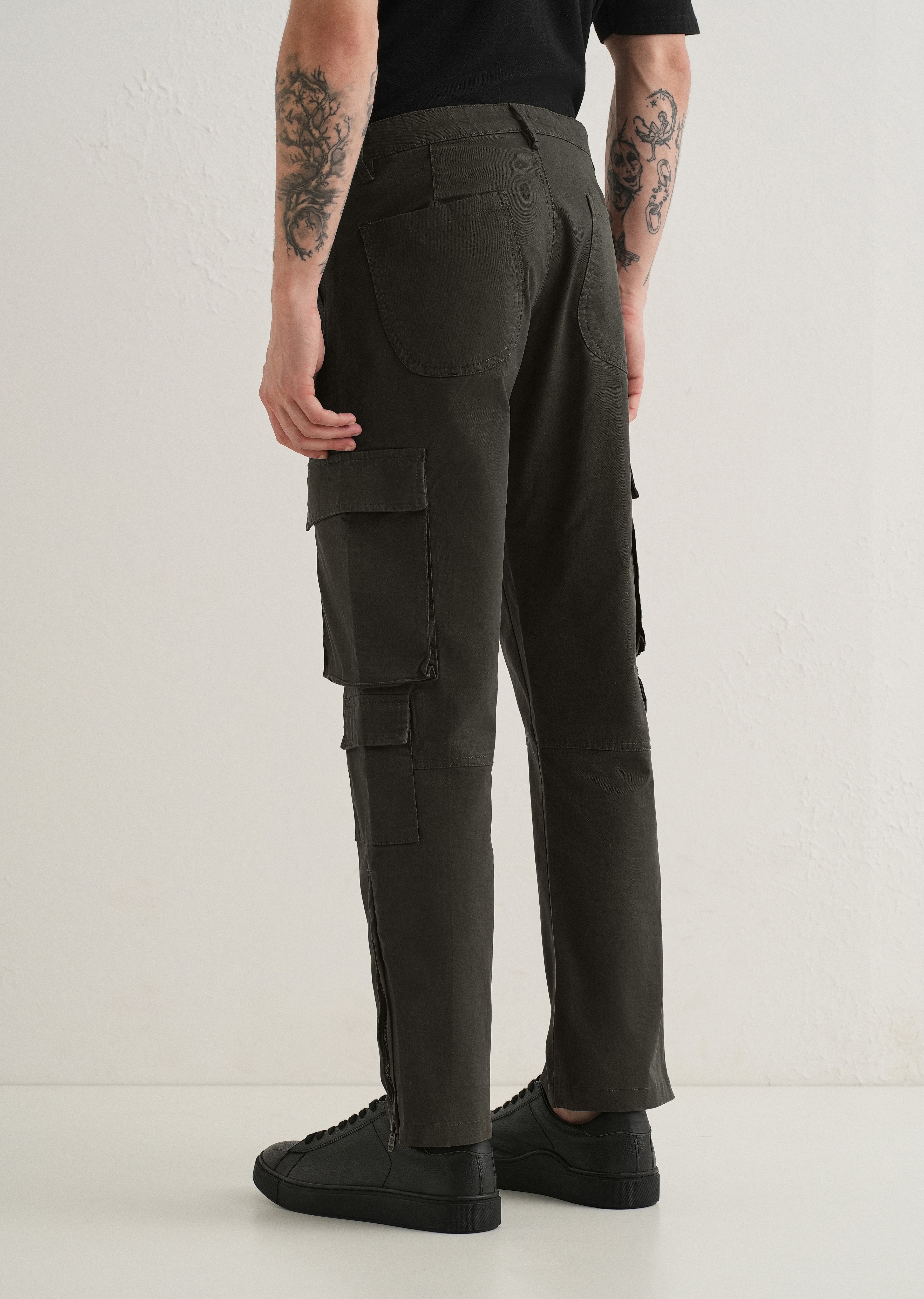 Dark Olive Zipper Cargo Pant