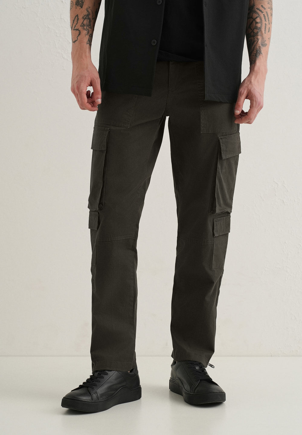 Dark Olive Zipper Cargo Pant