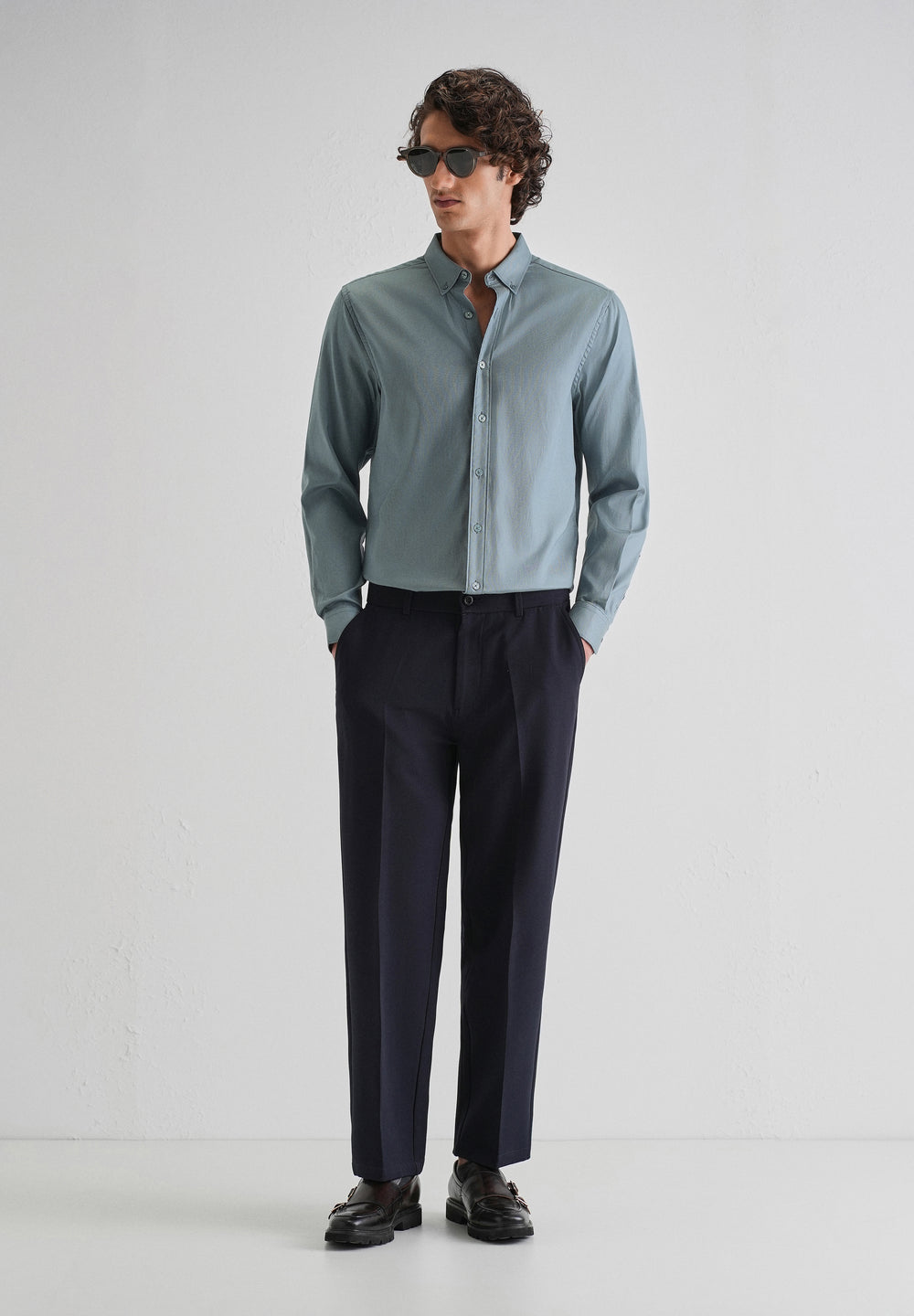 Fairview Blue Plain Blended Cotton Regular Fit Shirt