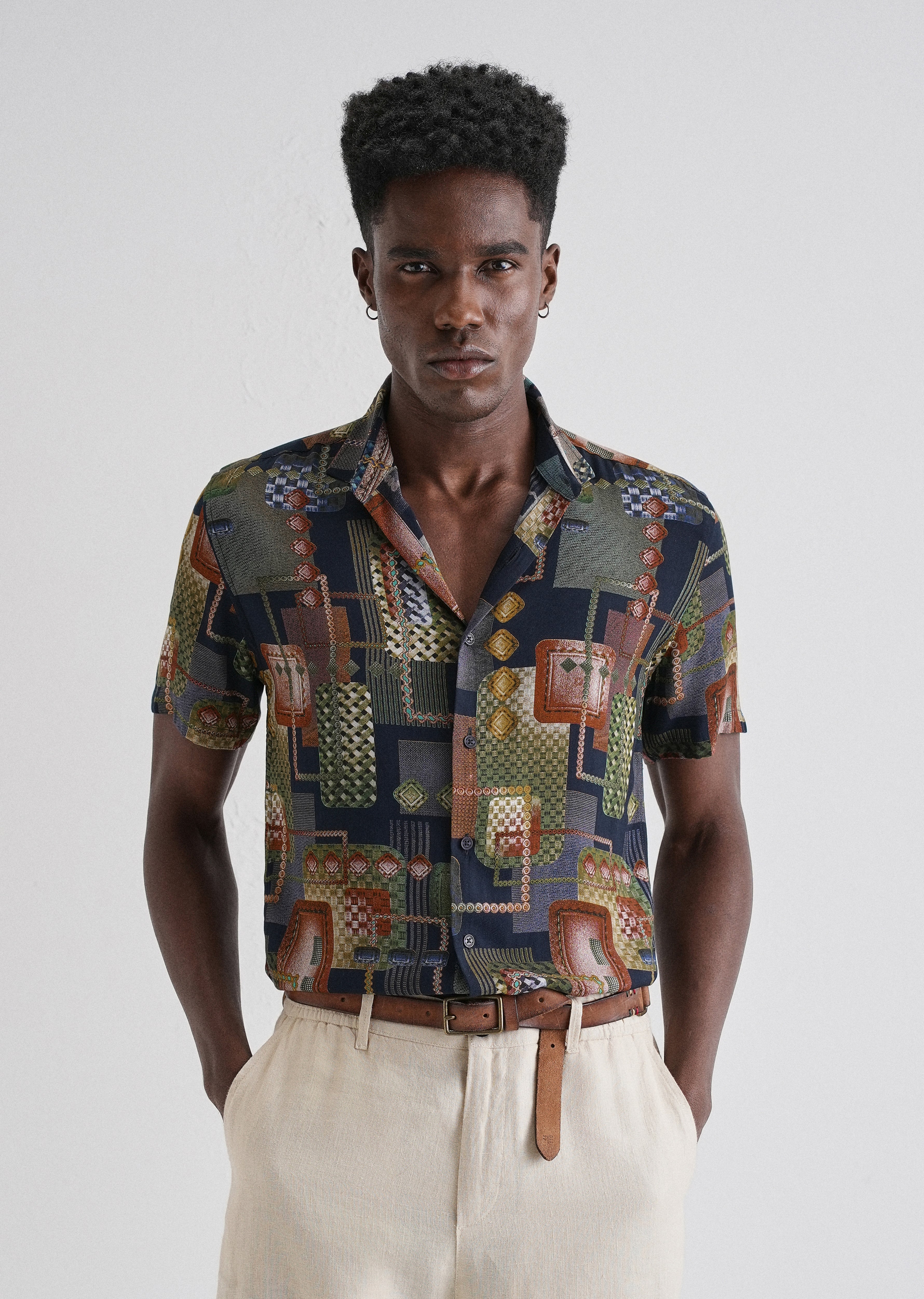 Geo Precision Feather shirt