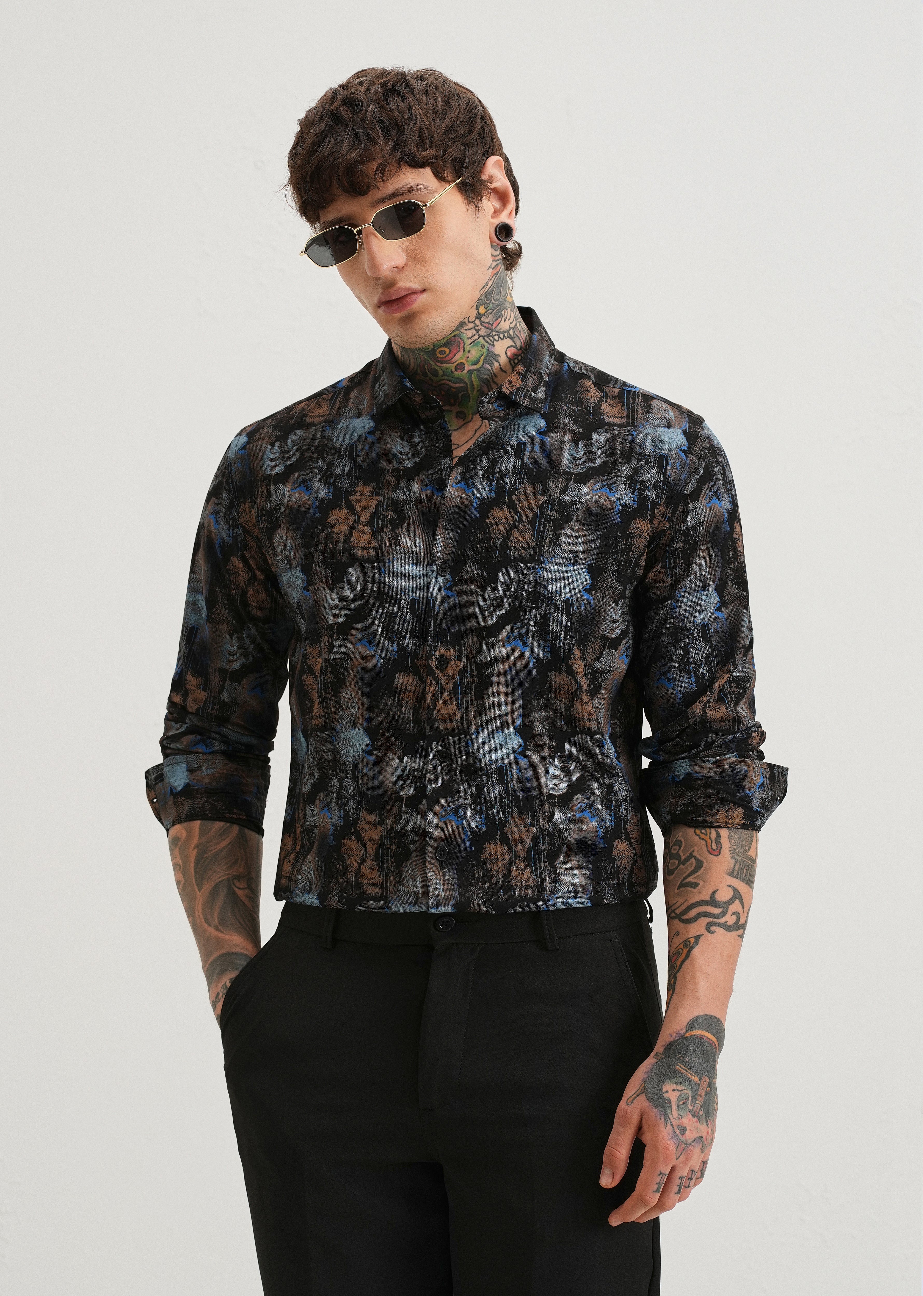 Geometric Textured Printed shirt