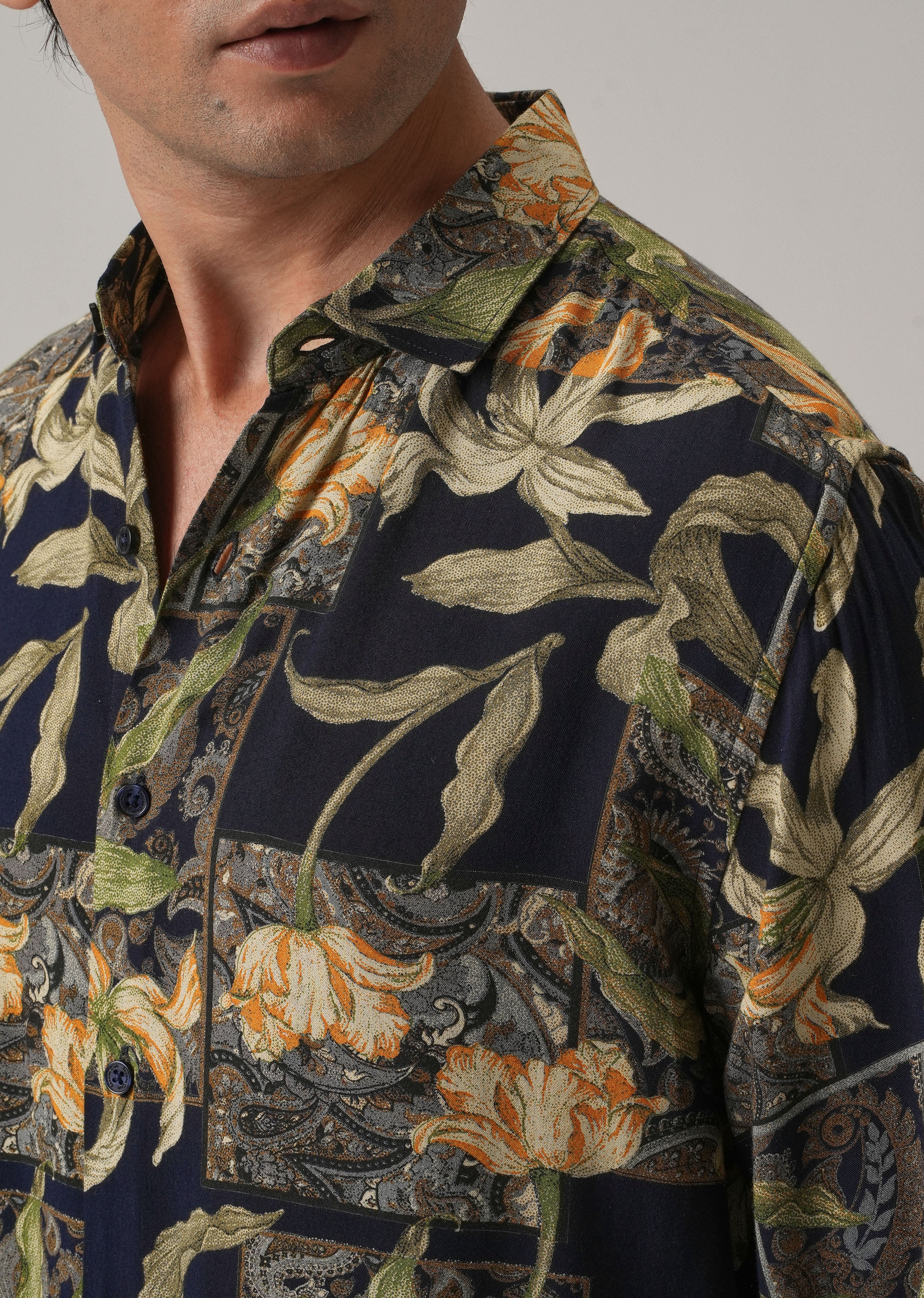 Green Exotic Lily Print Feather Shirt