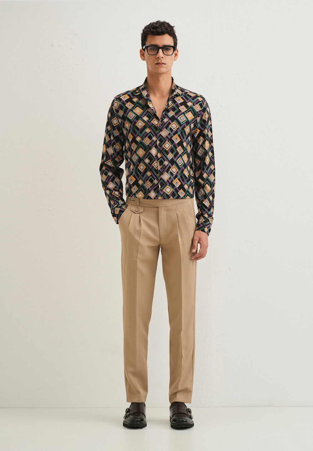 Green Geometric Feather Shirt
