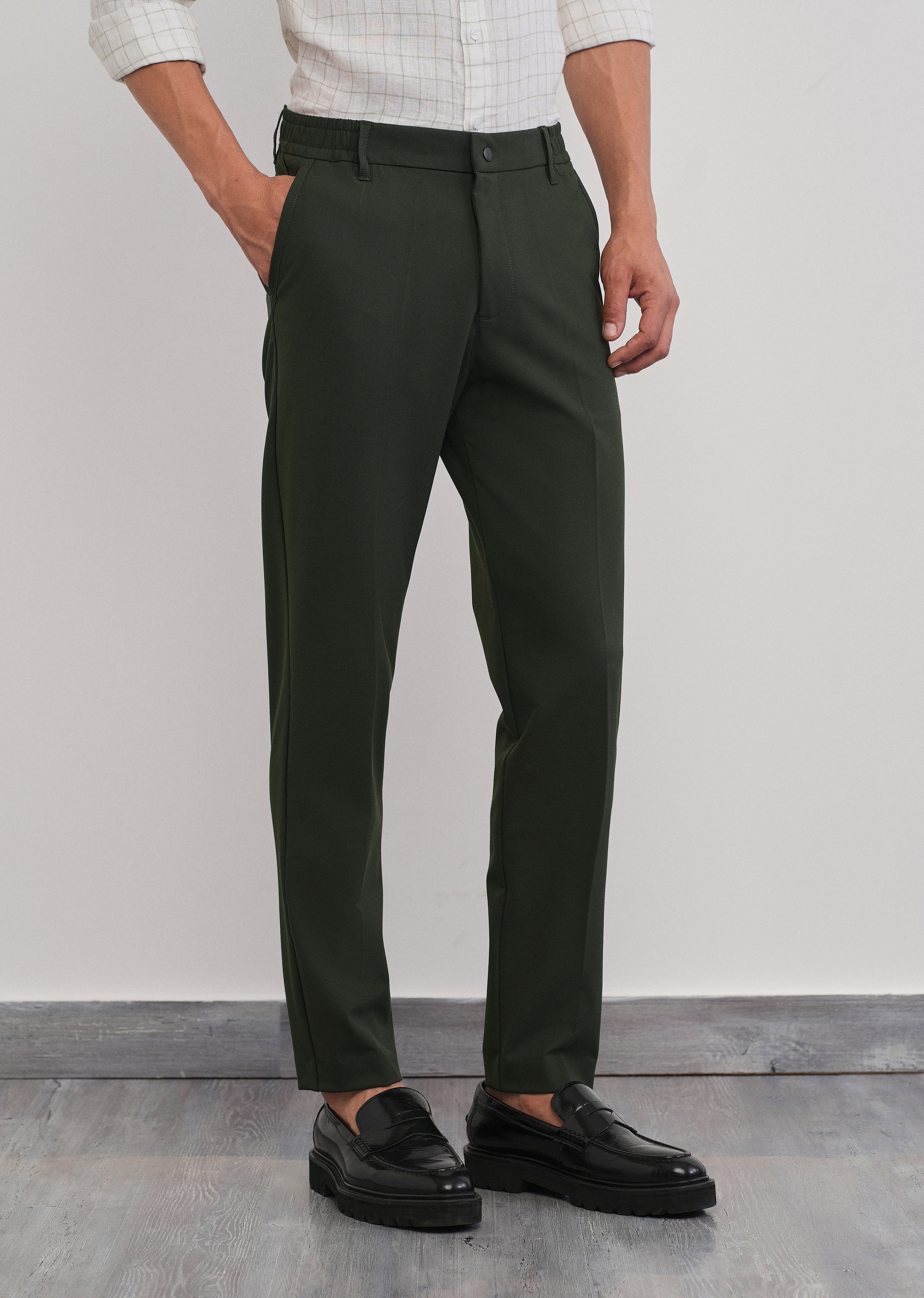 Green Semi-Elastic Slim Fit Trouser