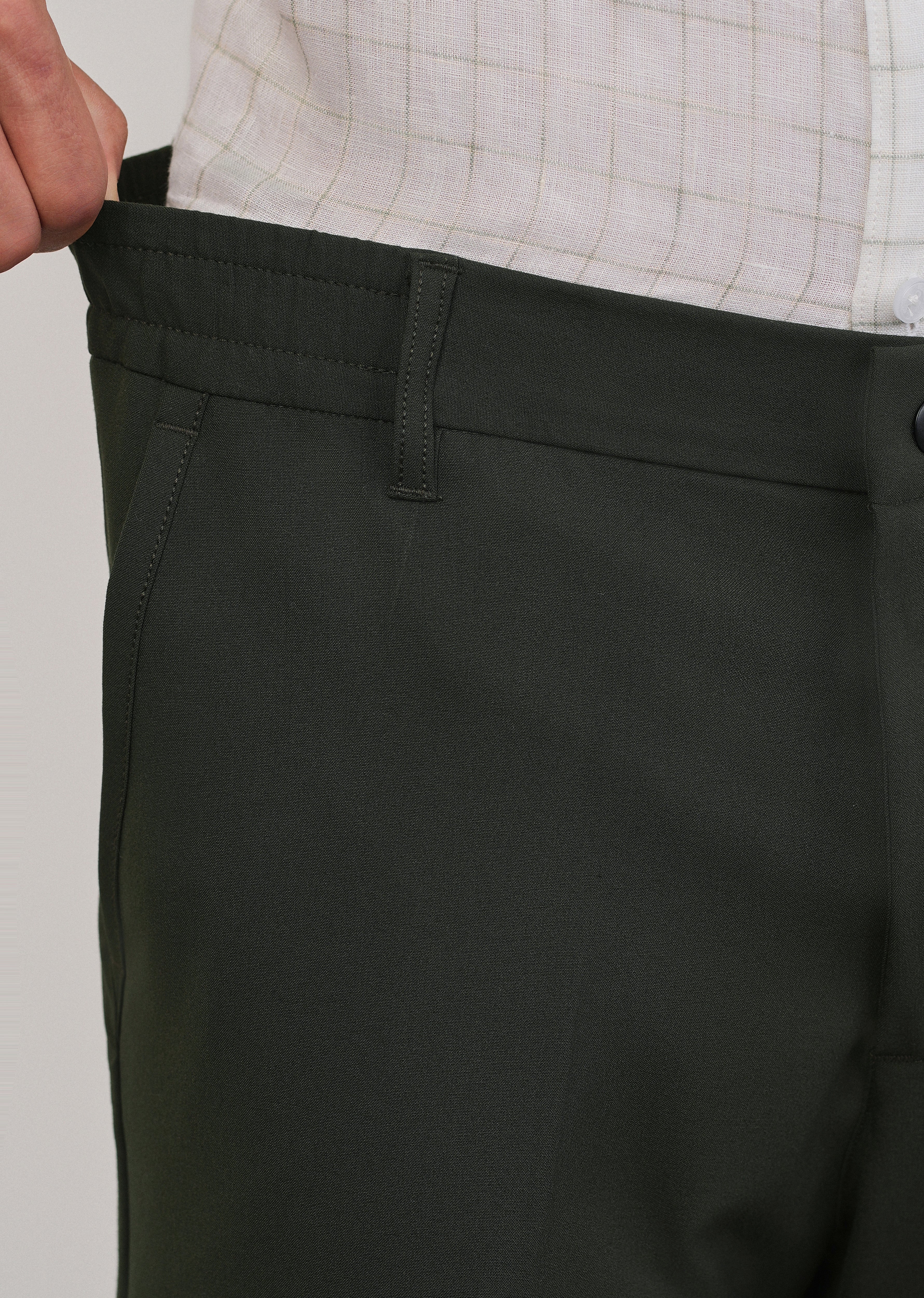 Green Semi-Elastic Slim Fit Trouser