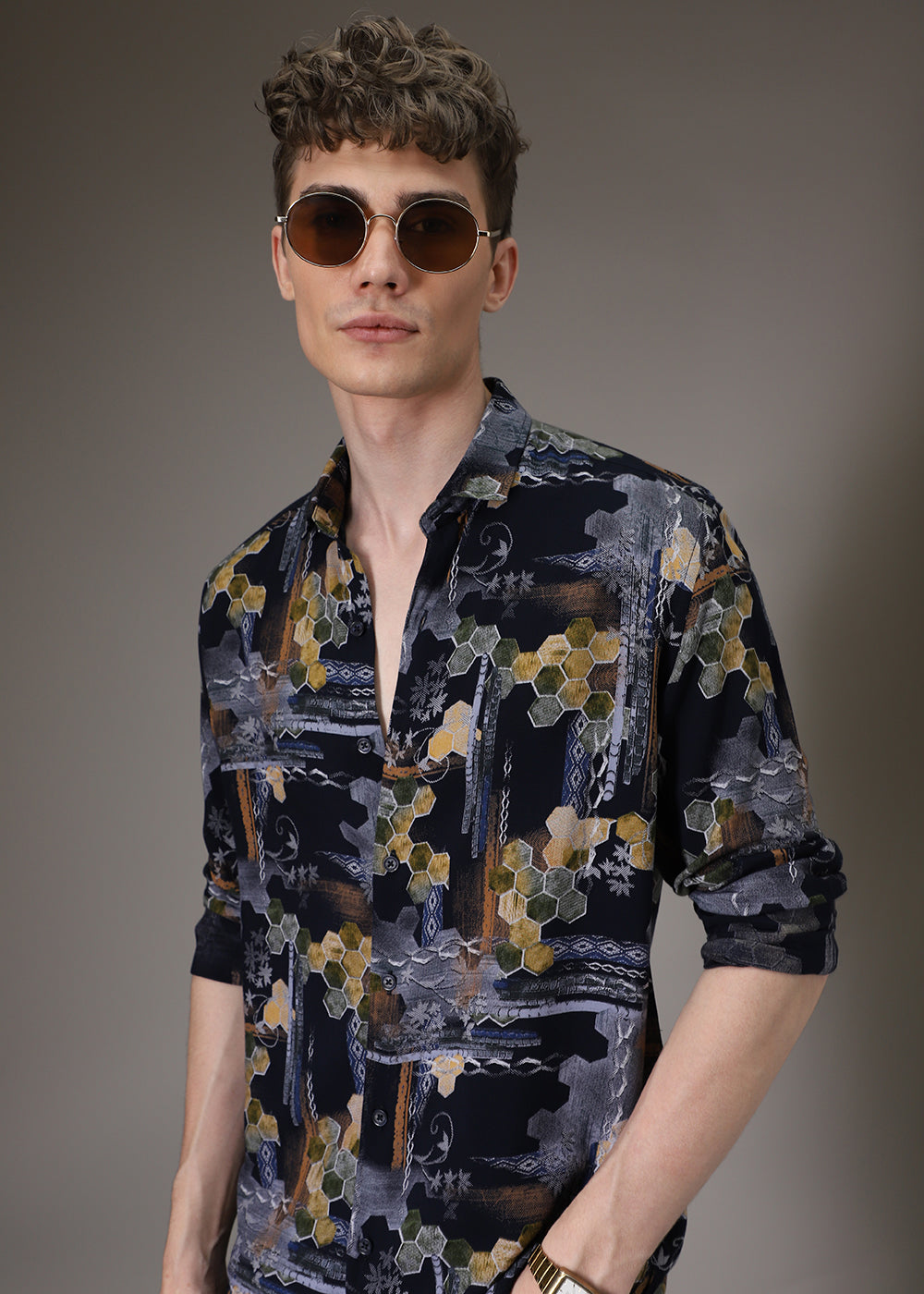 Hexa Print Feather Shirt