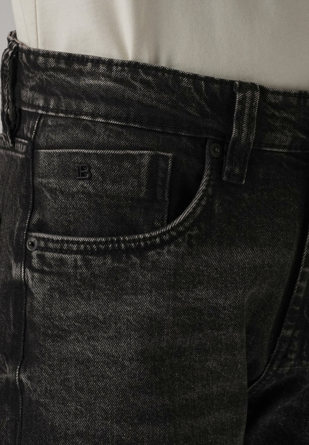 High Fade Black Straight Fit Jeans