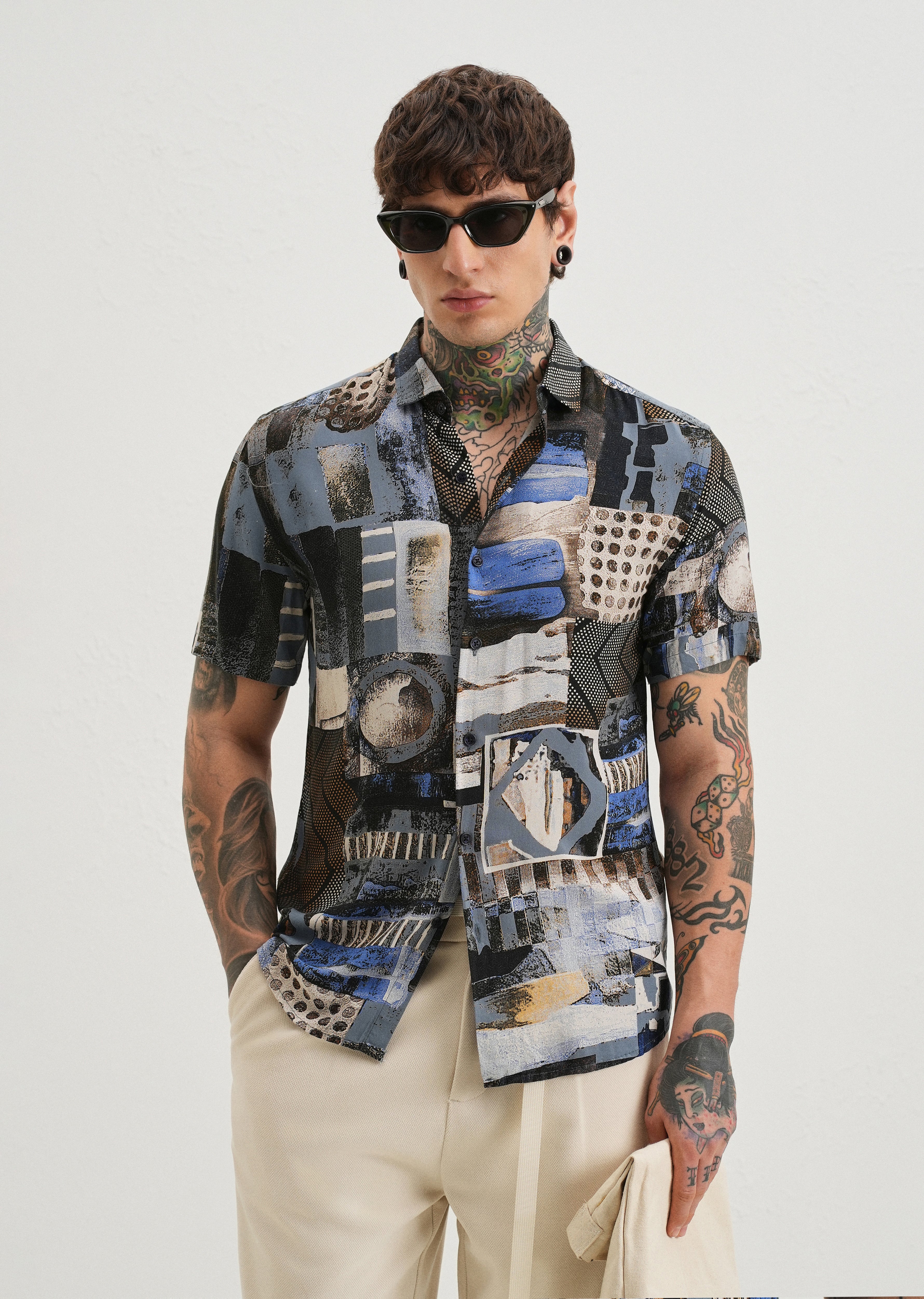 Lattice Blue Feather shirt