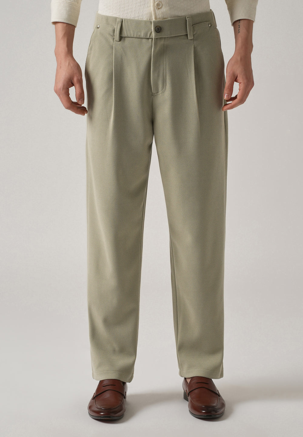 Light Green Textured Pleated Relaxed Fit Pant