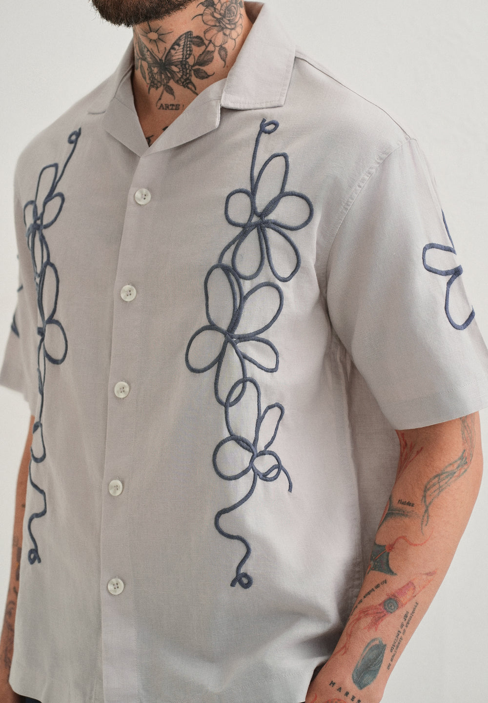 Light Grey Floral Embroidery Cuban Collar Shirt