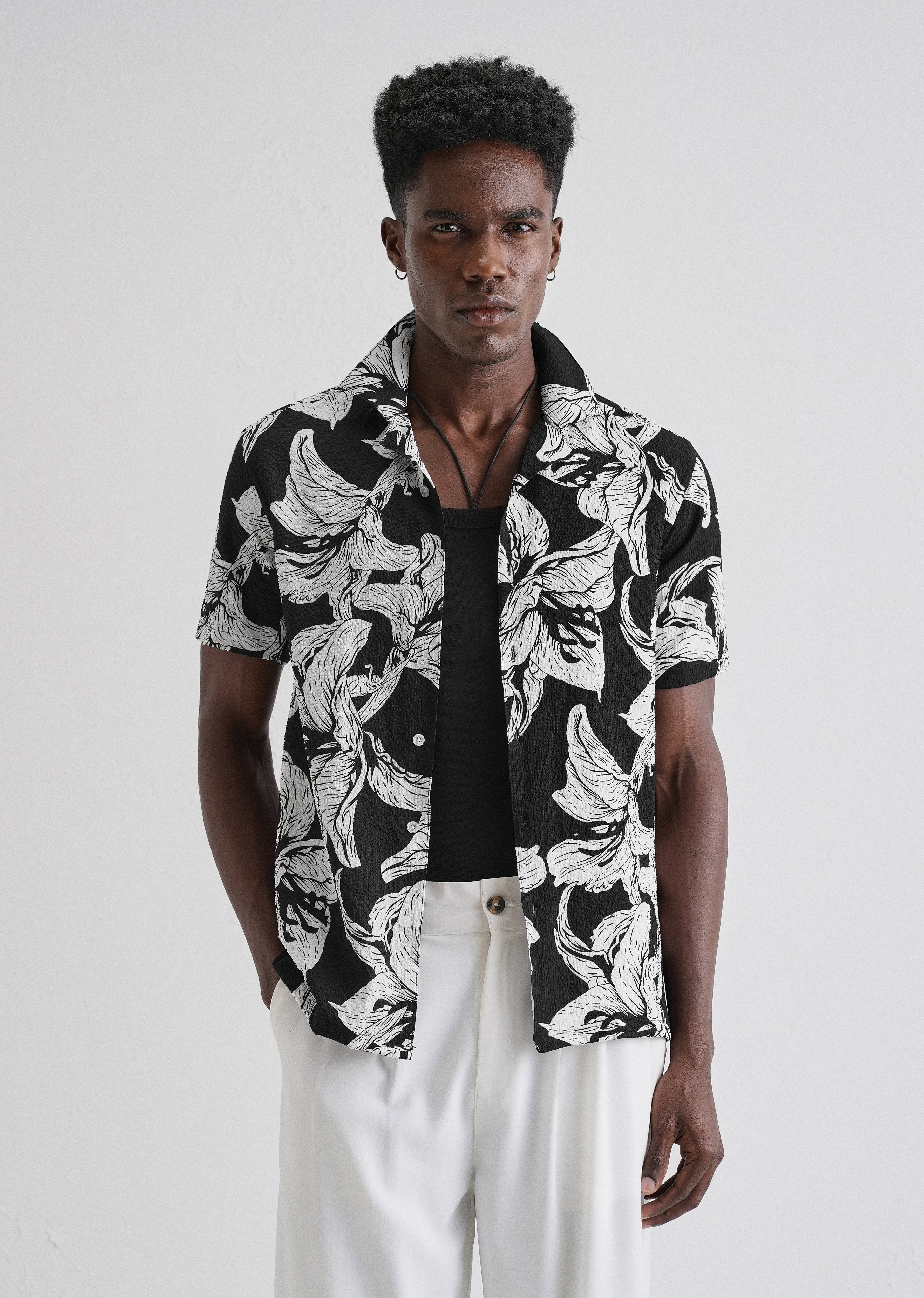 Lily Print White Popcorn Shirt