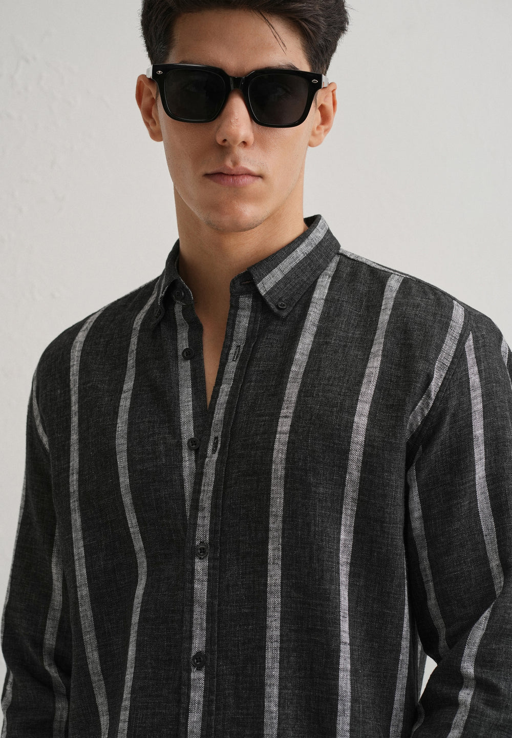 Melange Parallel Gray Stripe Shirt