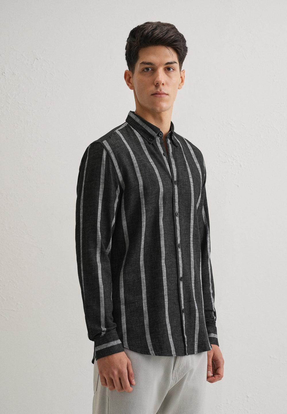 Melange Parallel Gray Stripe Shirt
