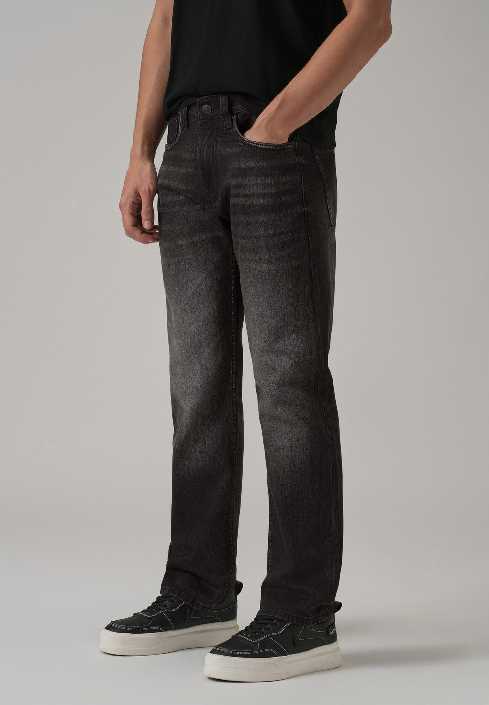 Mid Fade Black Straight Fit Jeans