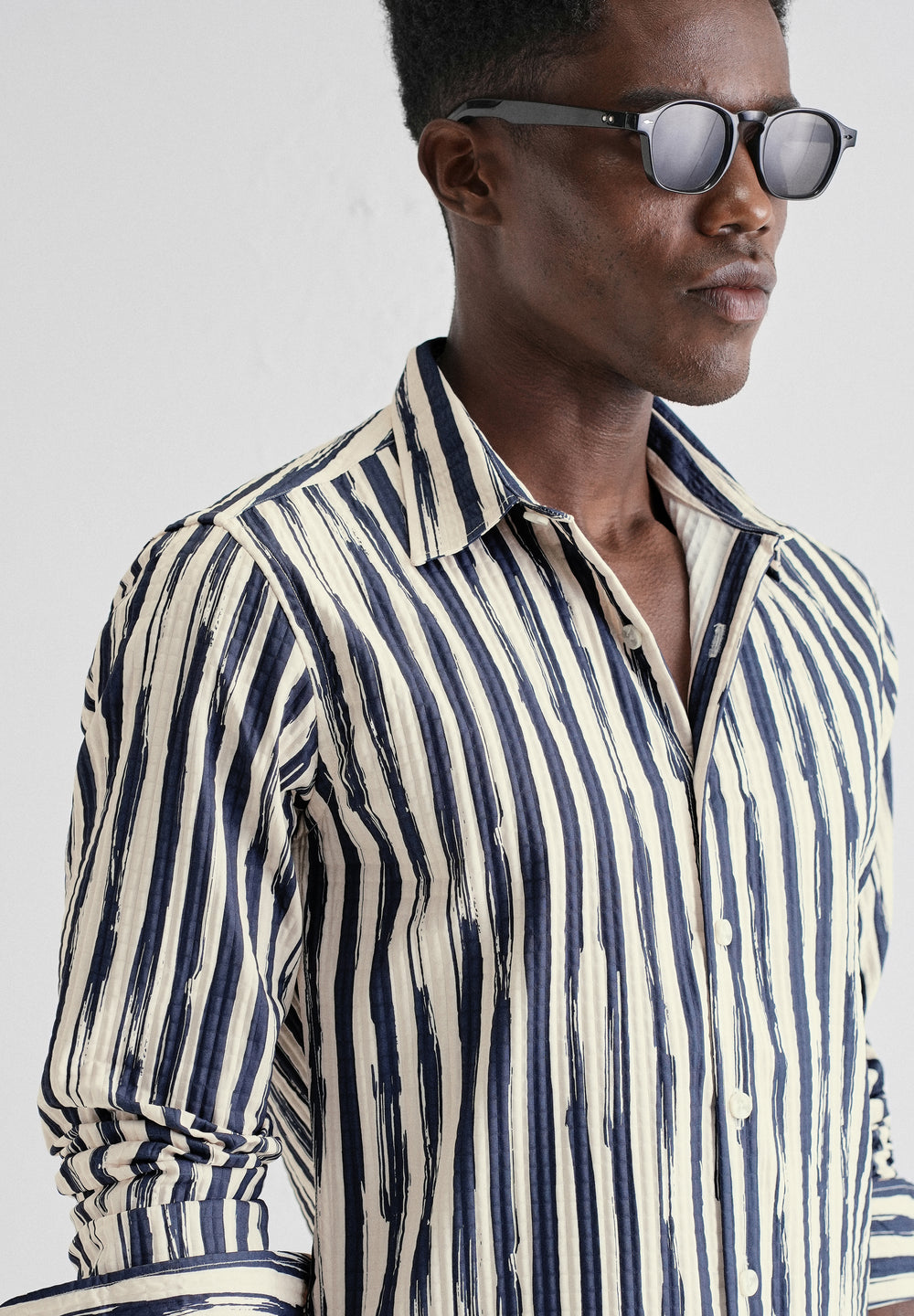 Midnight Stroke Puff Shirt