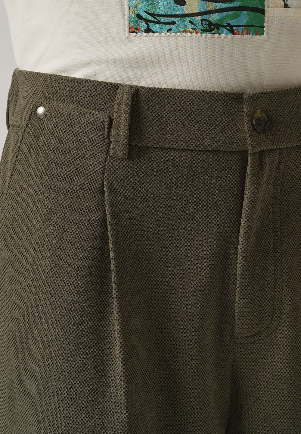 Olive Textured Pleated Relaxed Fit Pant