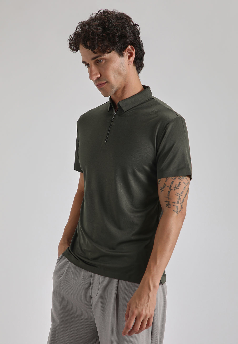 Olive Zipper Stitchless Polo T-shirt