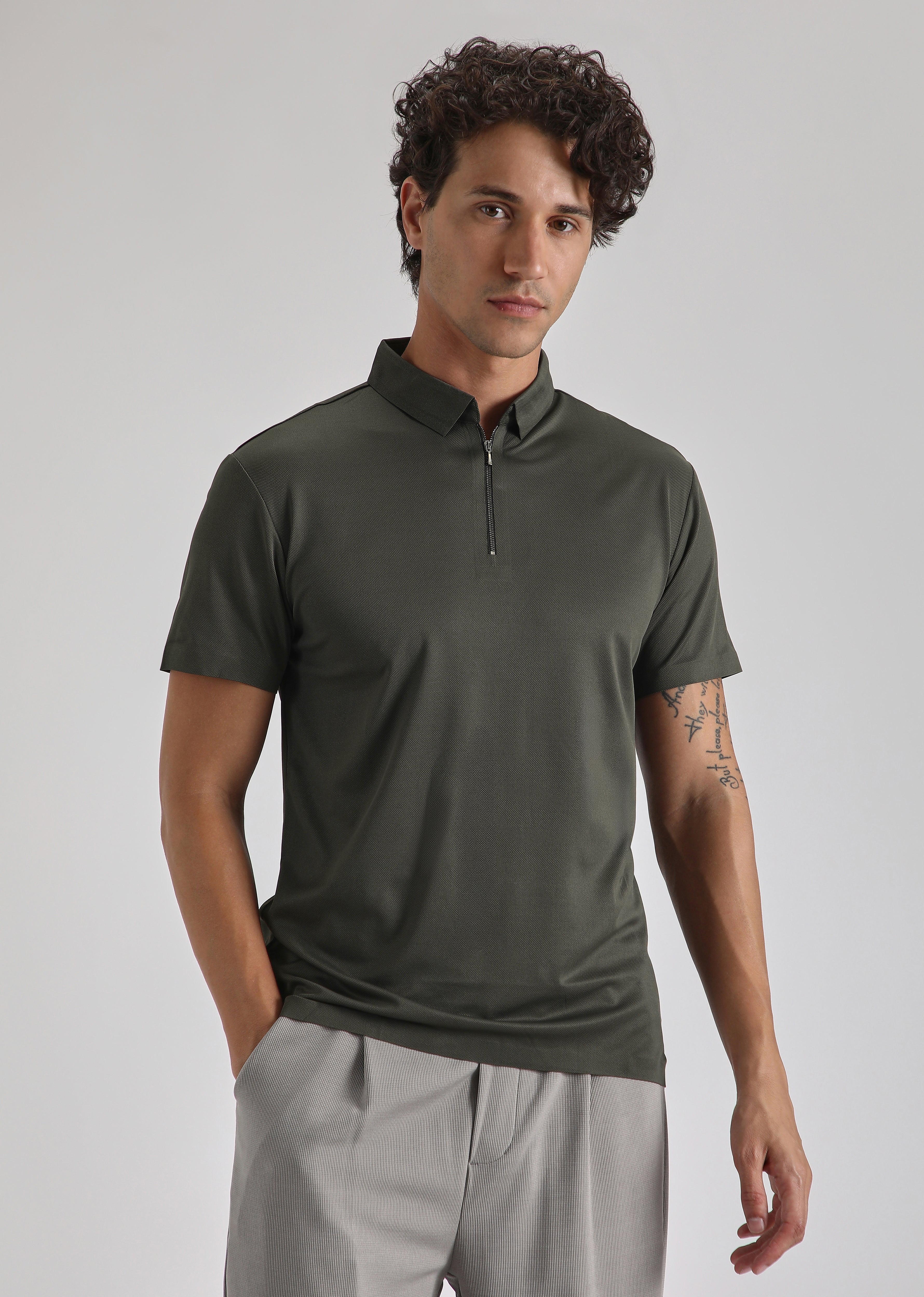 Olive Zipper Stitchless Polo T-shirt