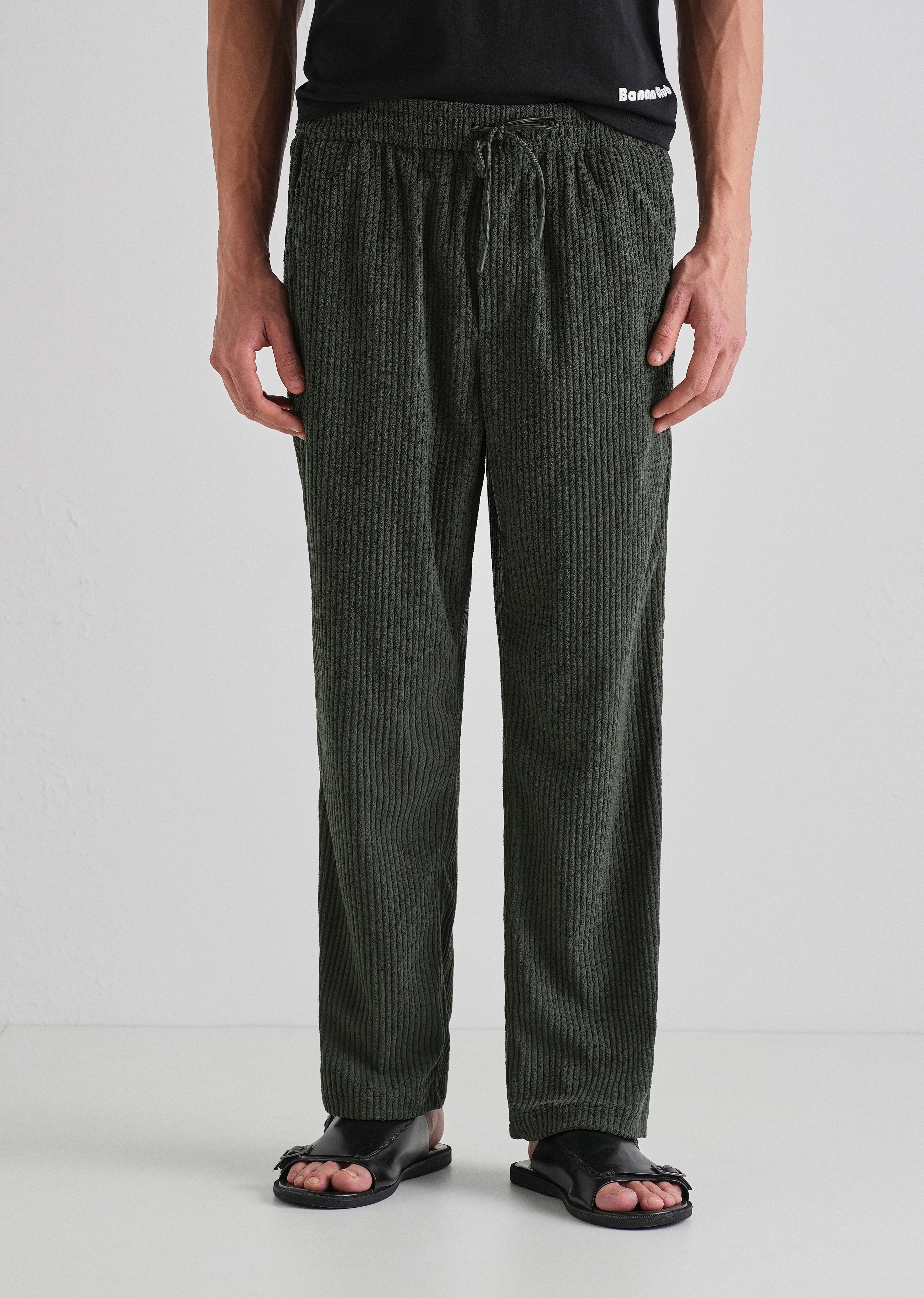 Olivine Corduroy Pant