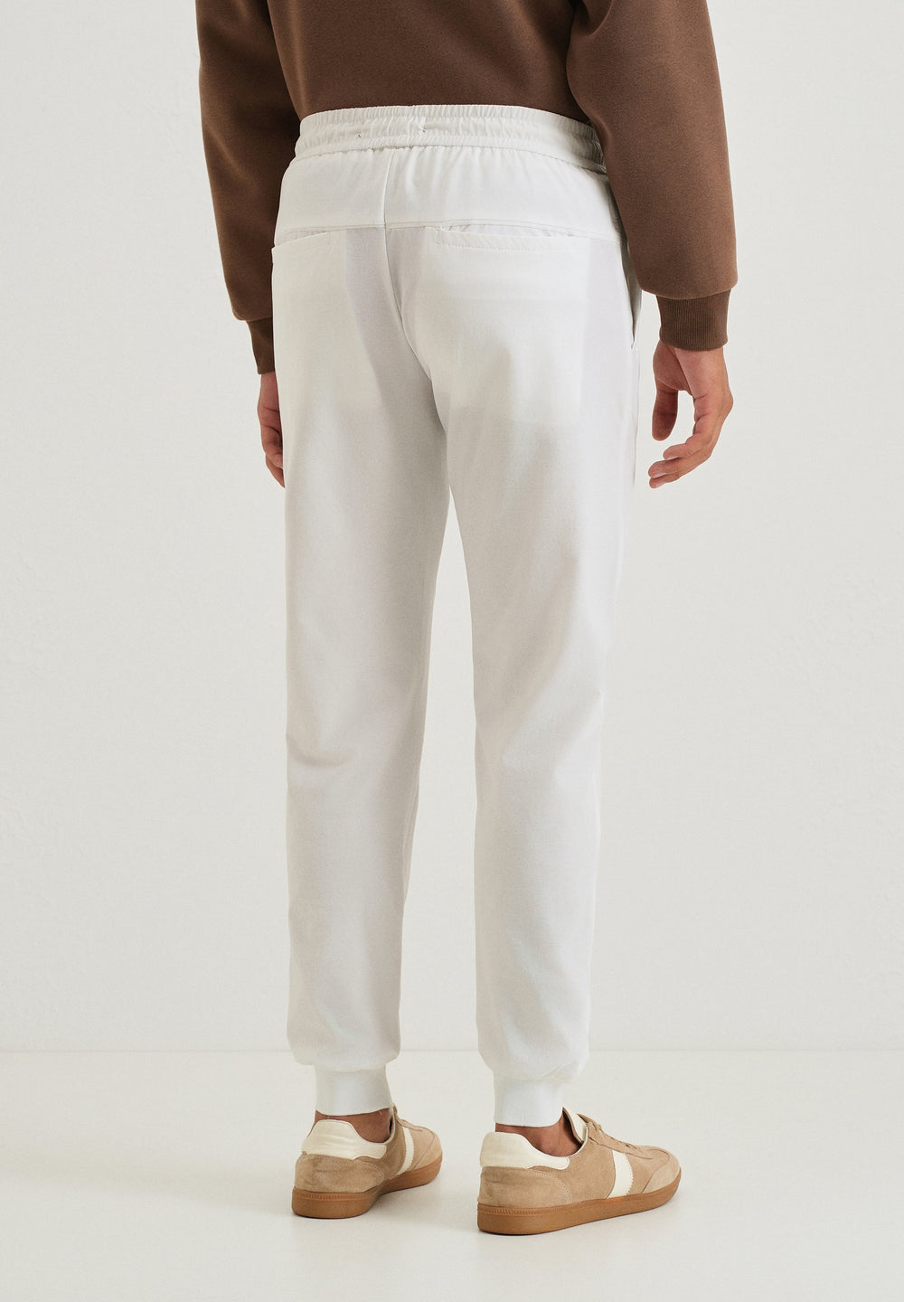 Pacific White Jogger