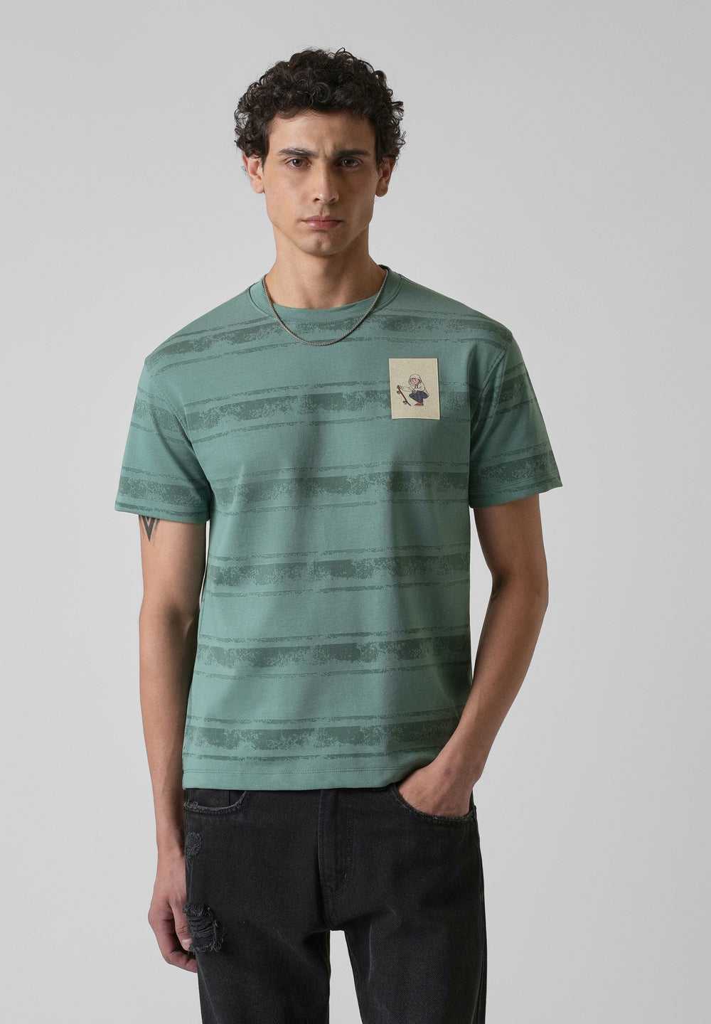 Green Horizontal Strip Printed Slim Fit T-shirt