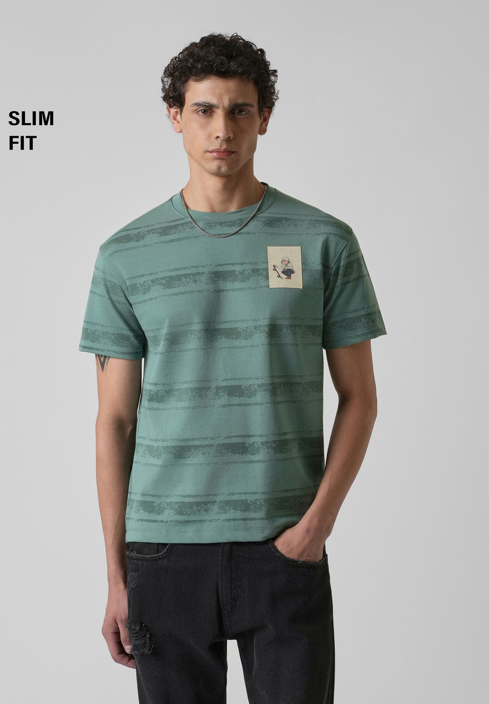 Green Horizontal Strip Printed Slim Fit T-shirt