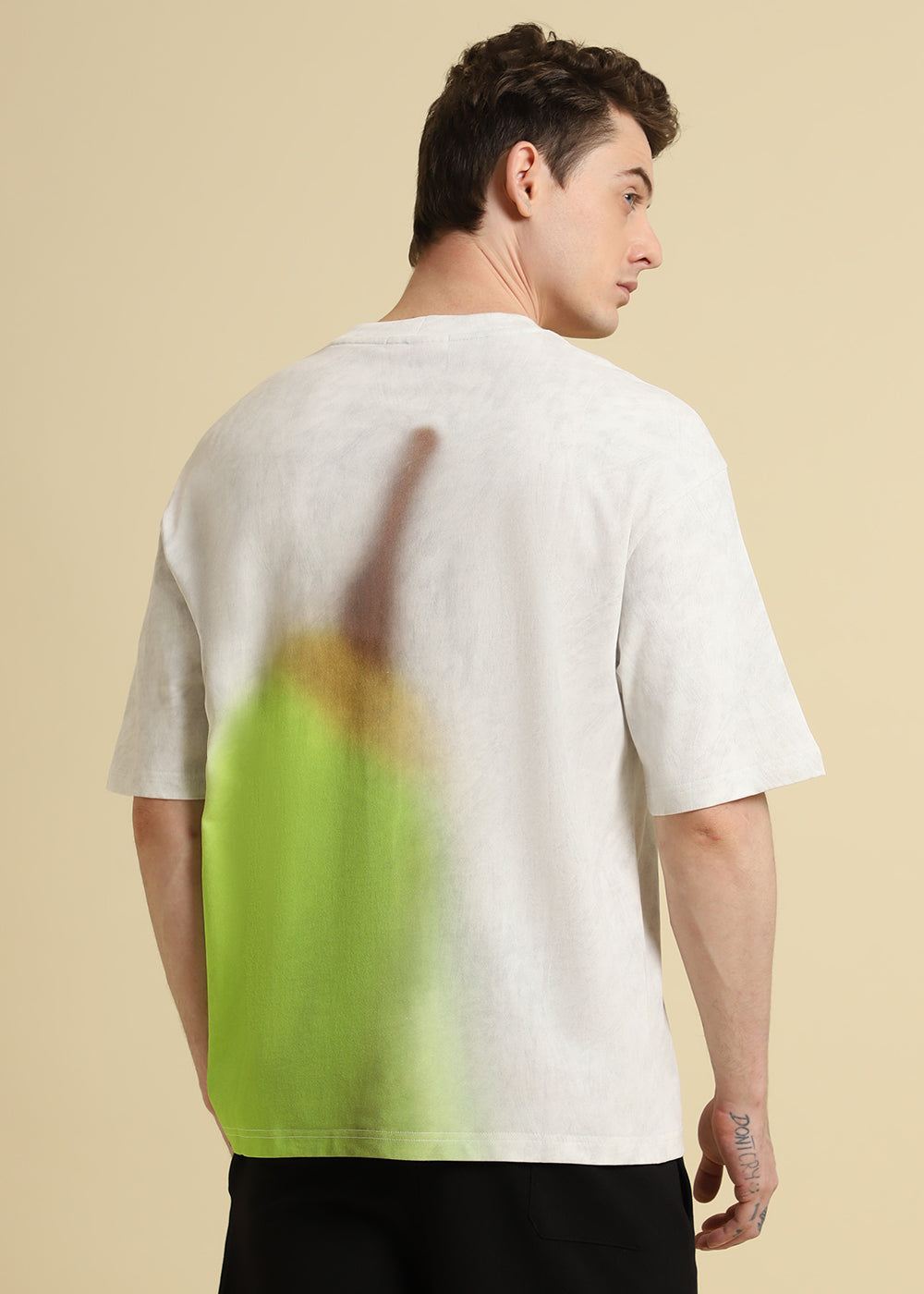 Pear Gradient Off White Oversized T-Shirt