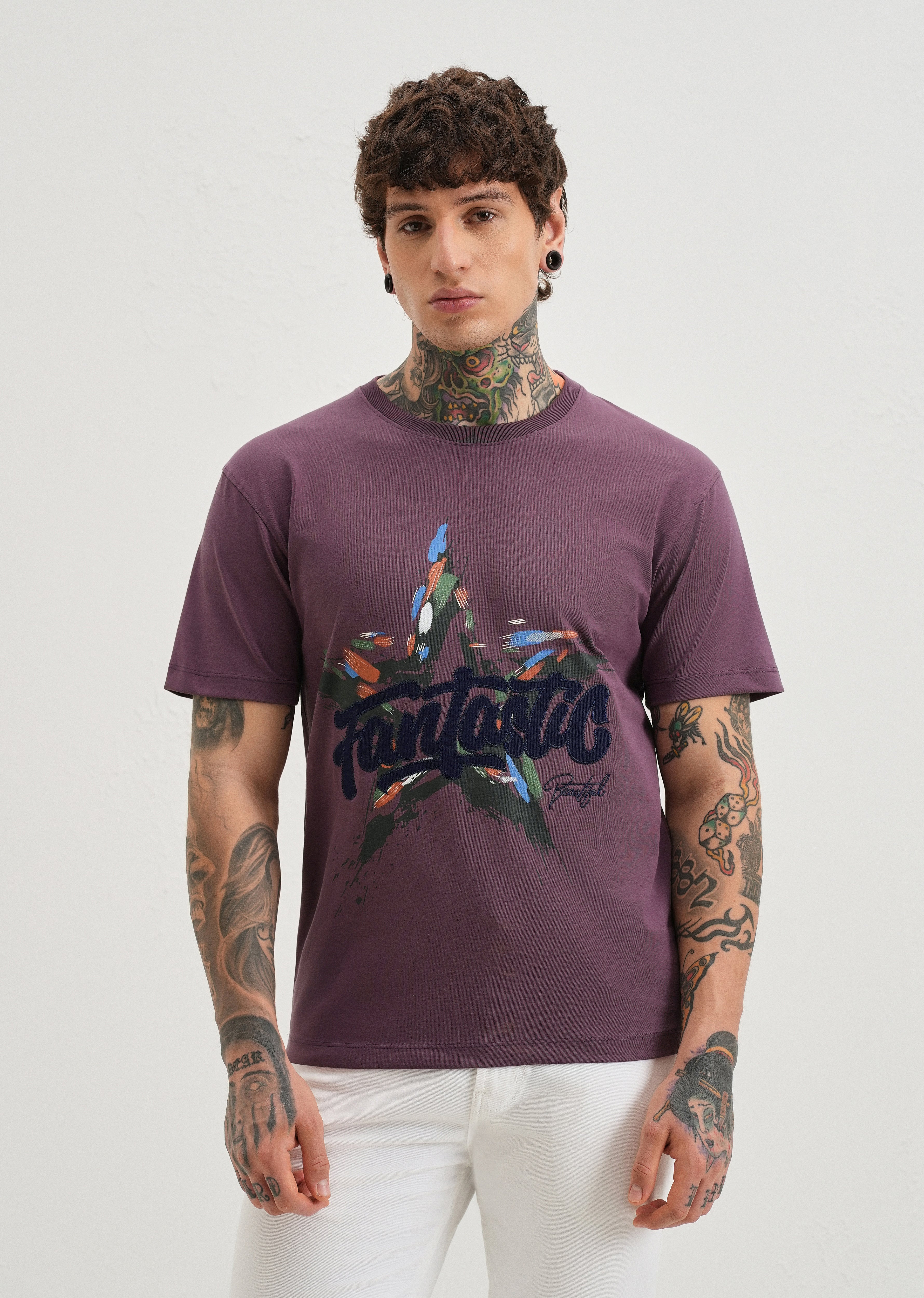 Violet Graphic Print Embroidery T-shirt