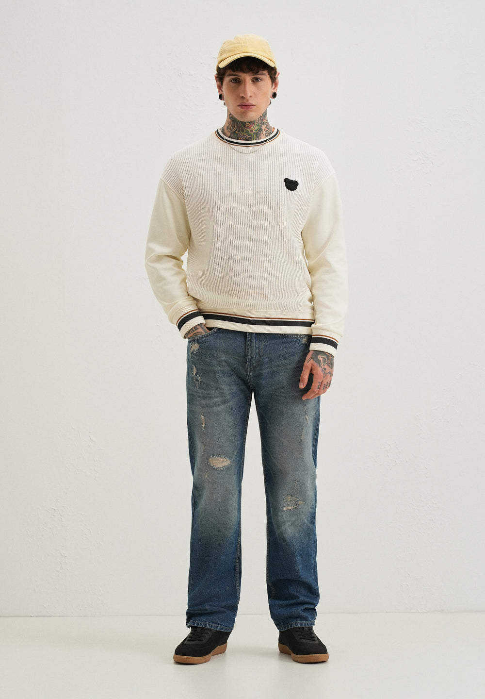 Ripped Blue Straight fit Jeans