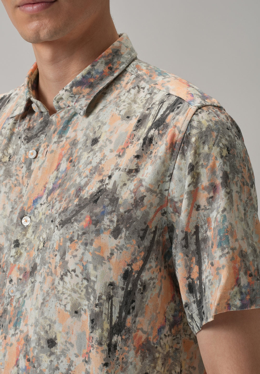 Smear Half Sleeve shirt