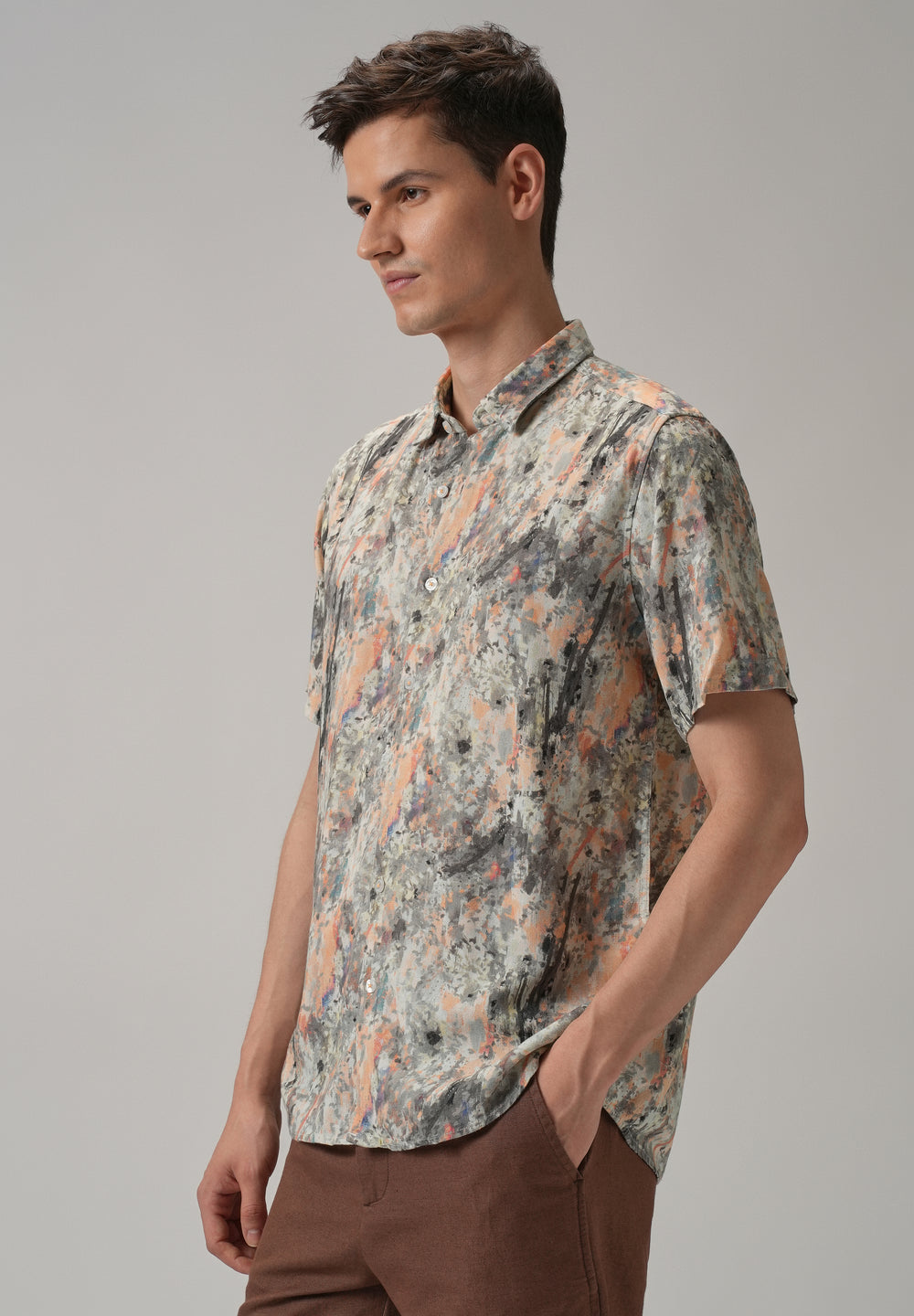 Smear Half Sleeve shirt