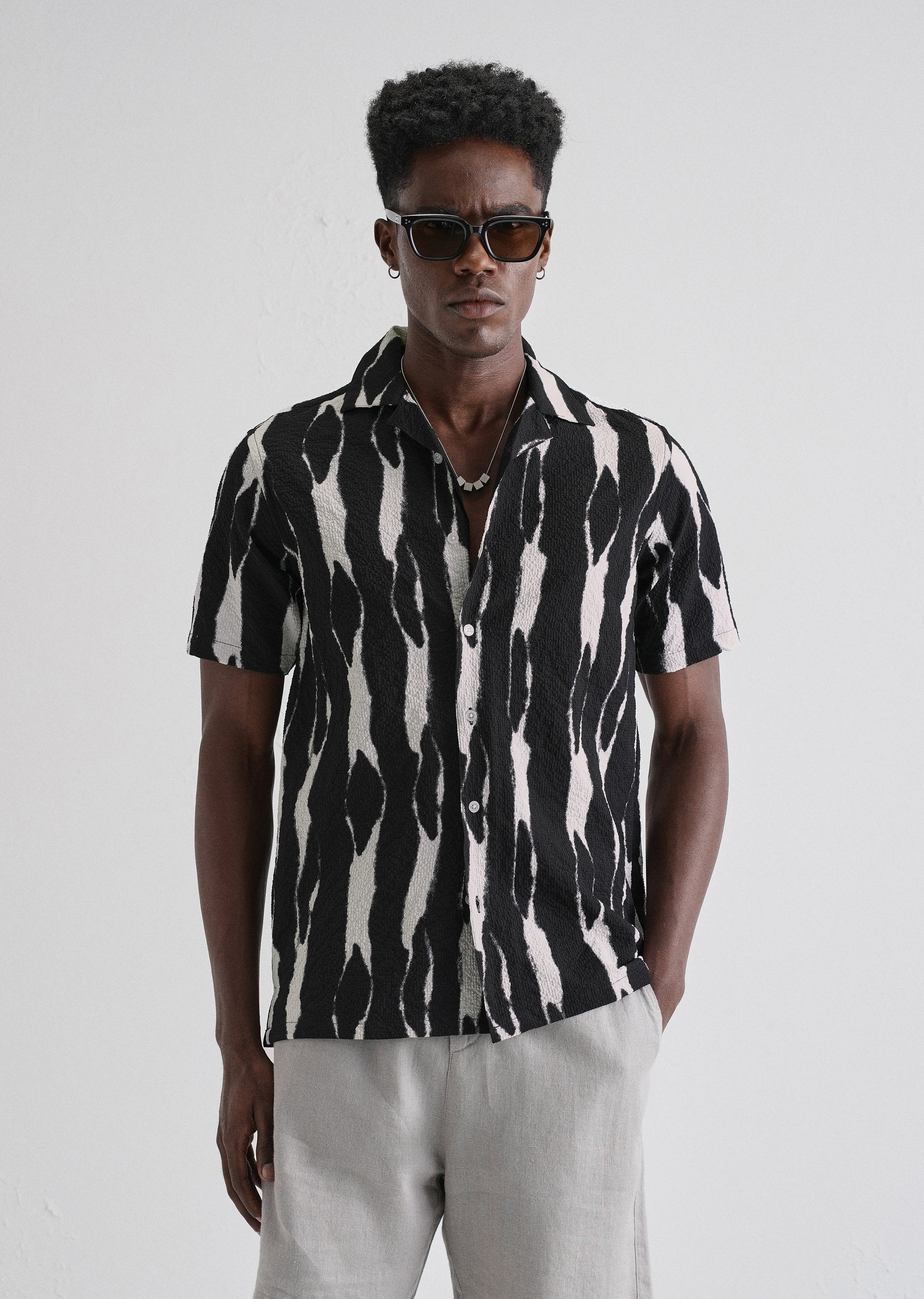 Streak Print Black Popcorn Shirt