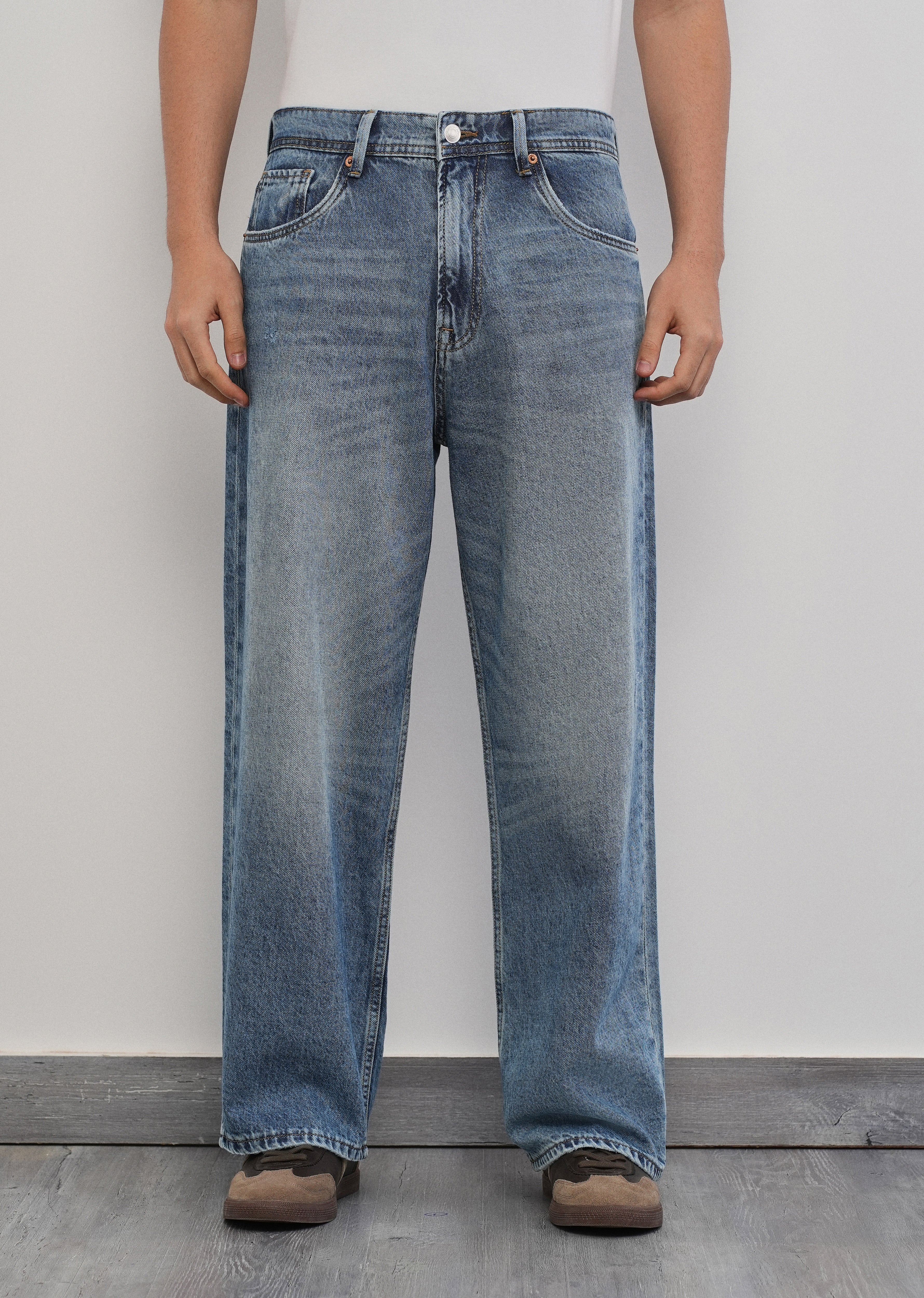 Super Baggy Tinted Blue Jeans