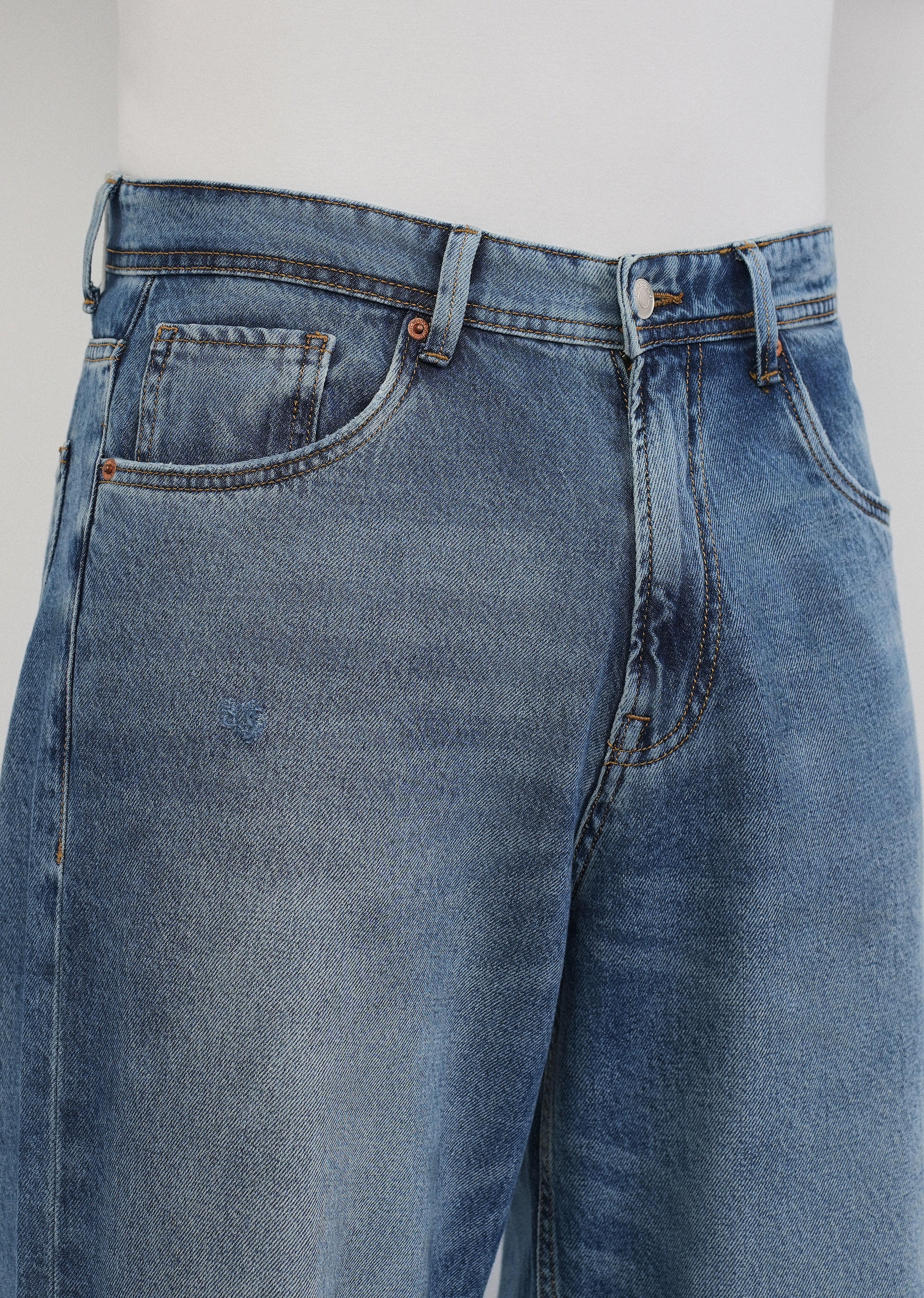 Super Baggy Tinted Blue Jeans