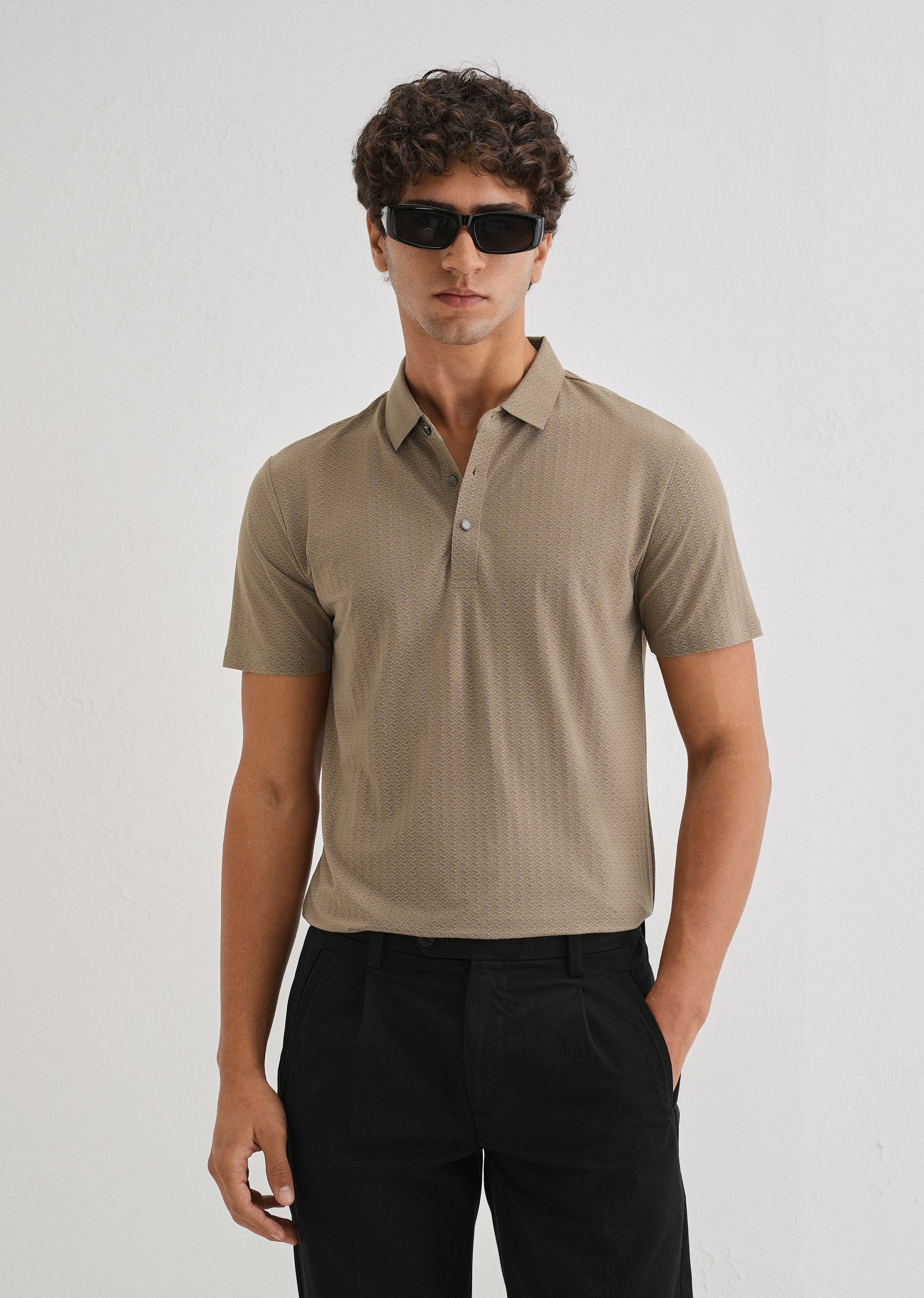 Tan Polo Collar Printed Seamless T-shirt
