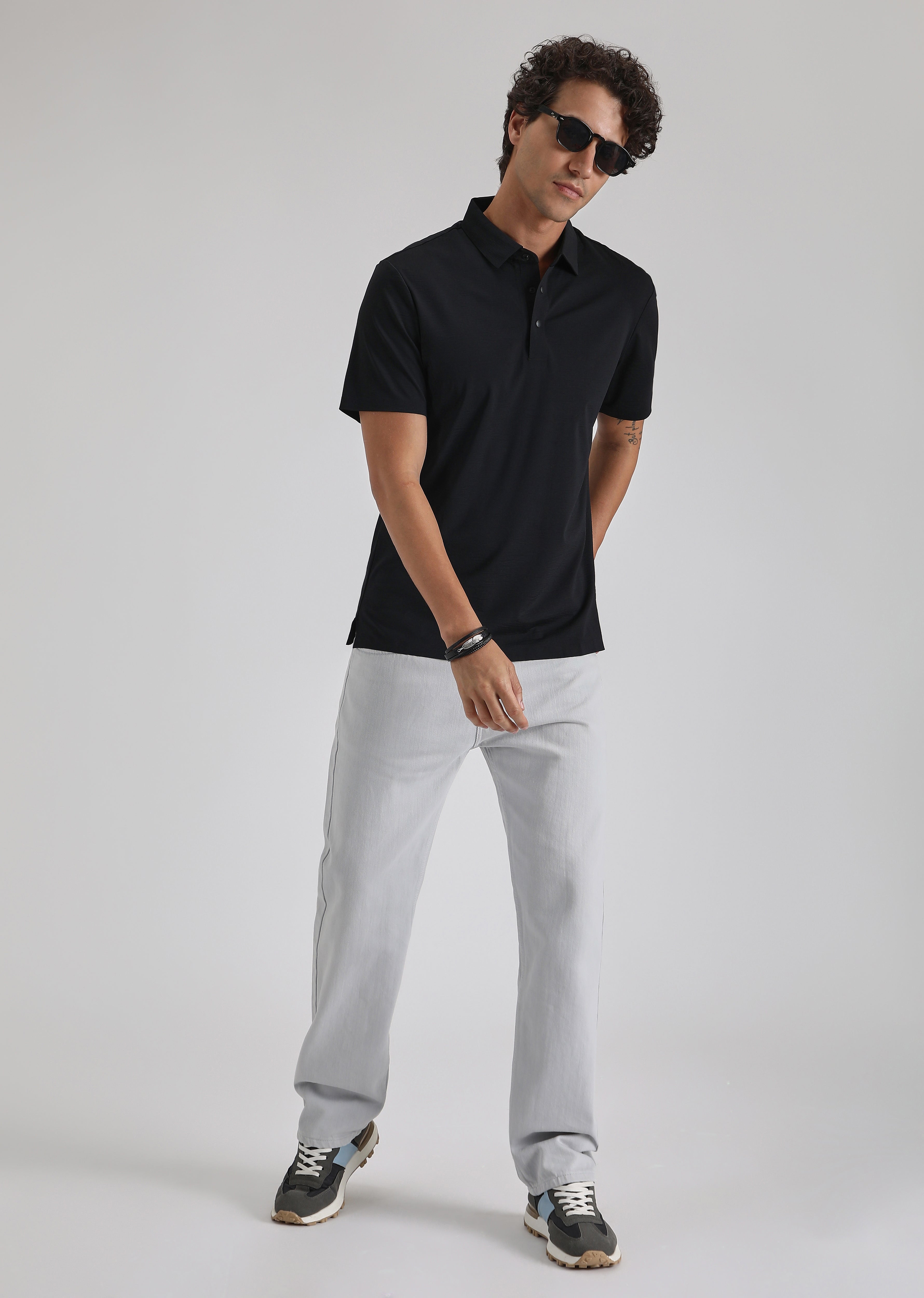 Textured Black Stitchless Polo T-shirt